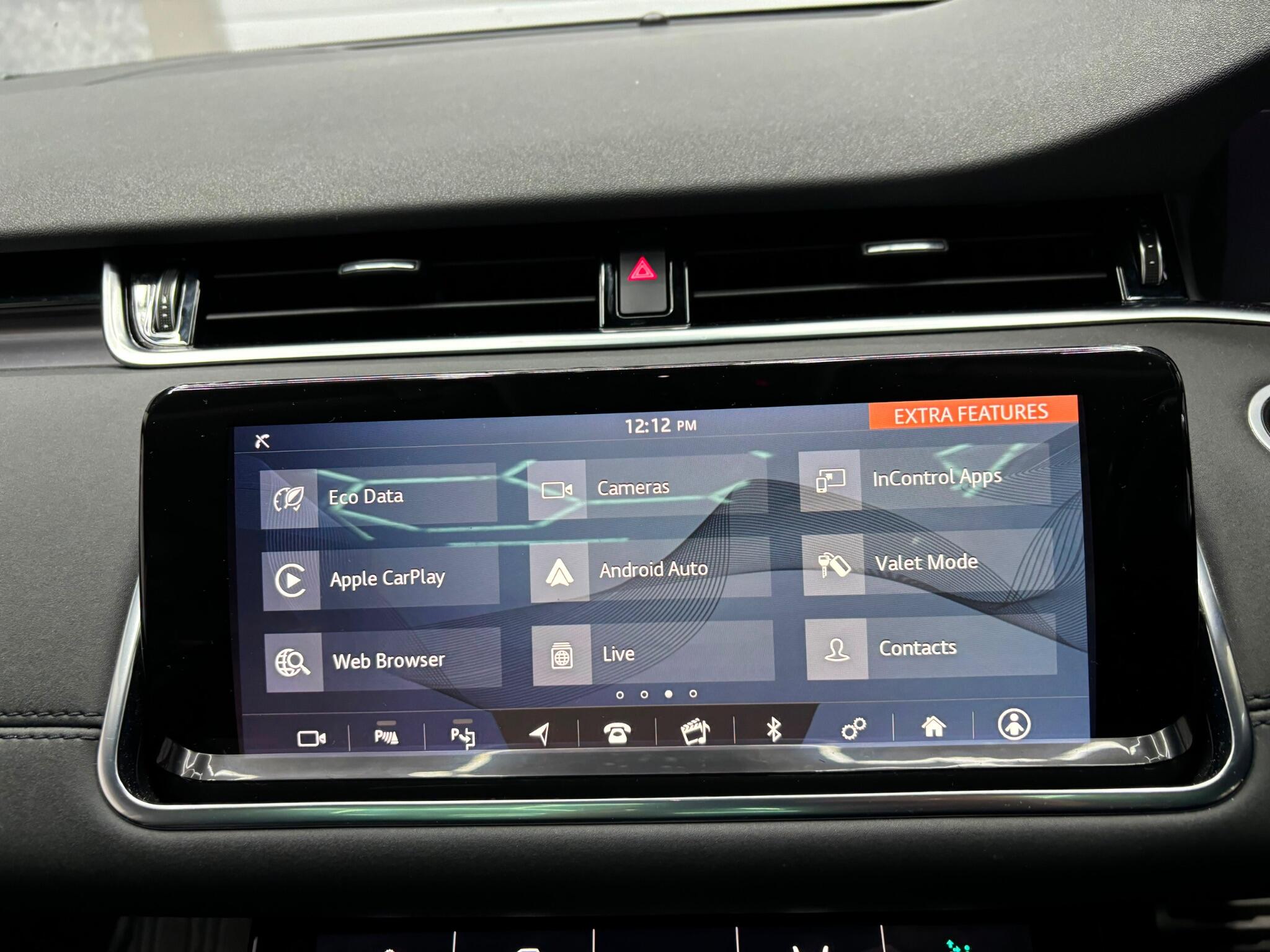 Land Rover Range Rover Evoque view 18