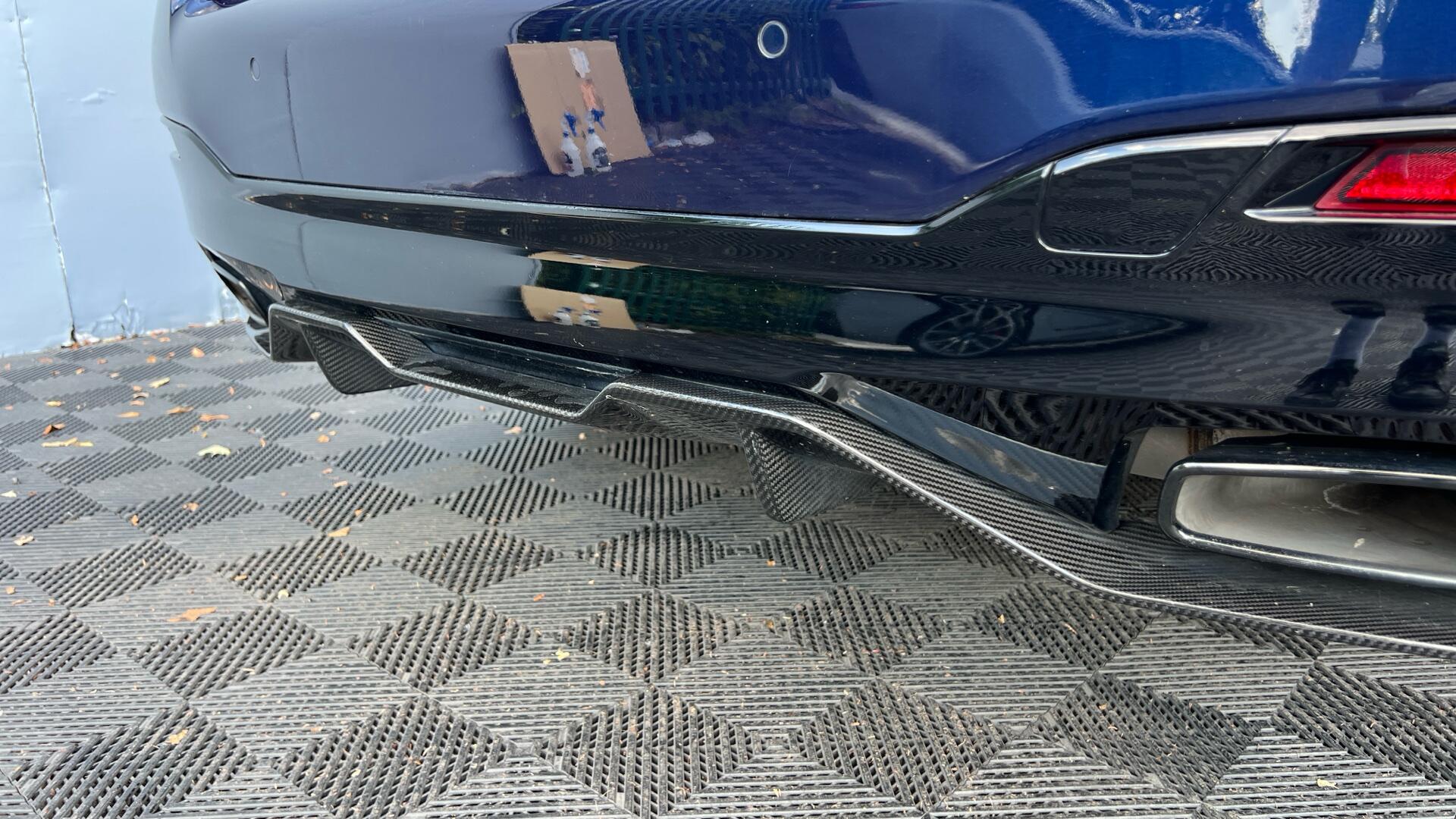 BMW 5 Series view 30