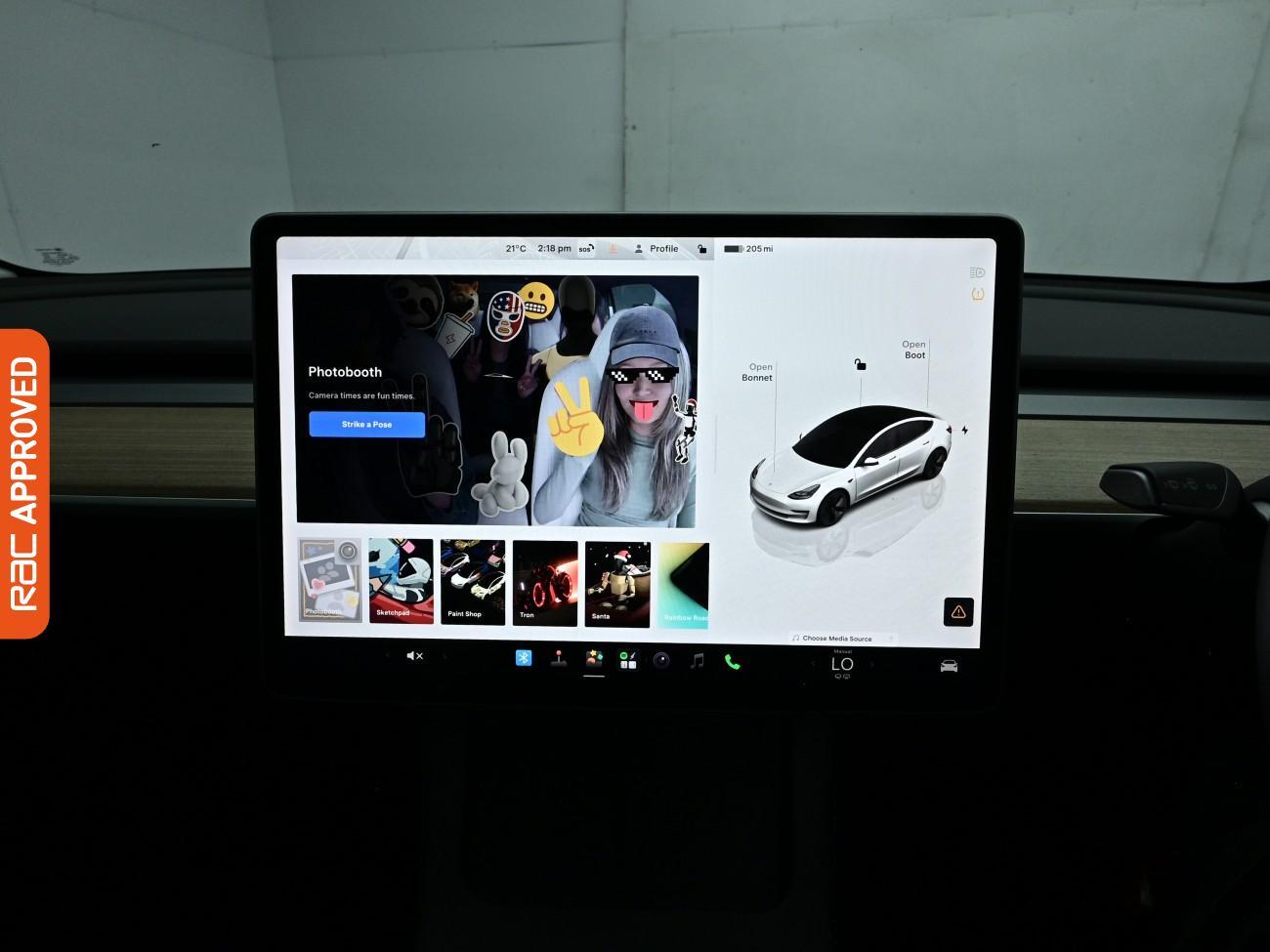Tesla Model 3 view 15