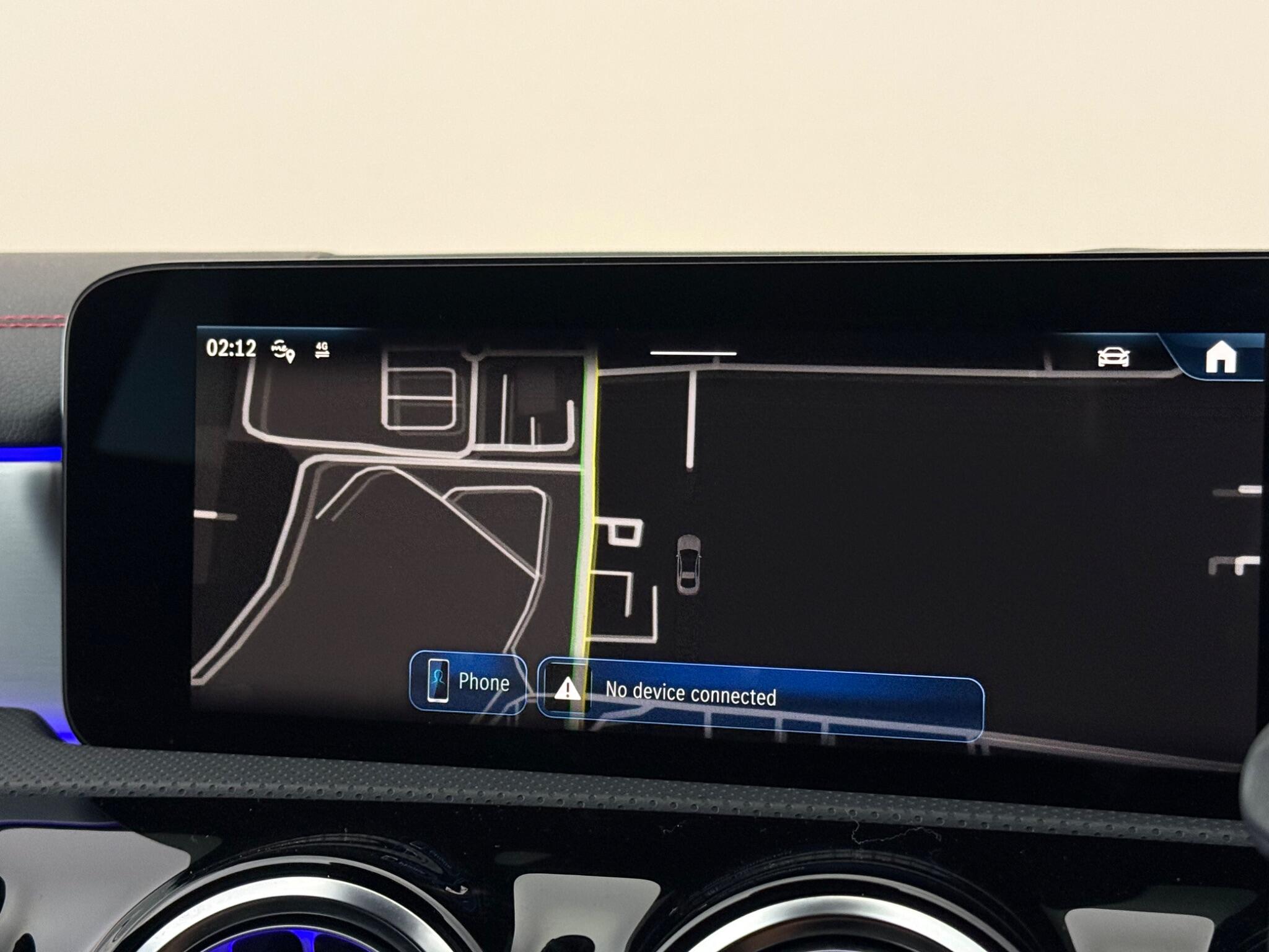 Mercedes-Benz Cla view 29