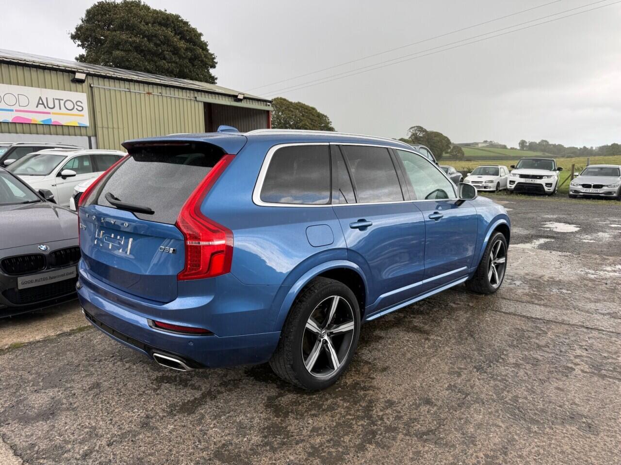 Volvo XC90 view 7