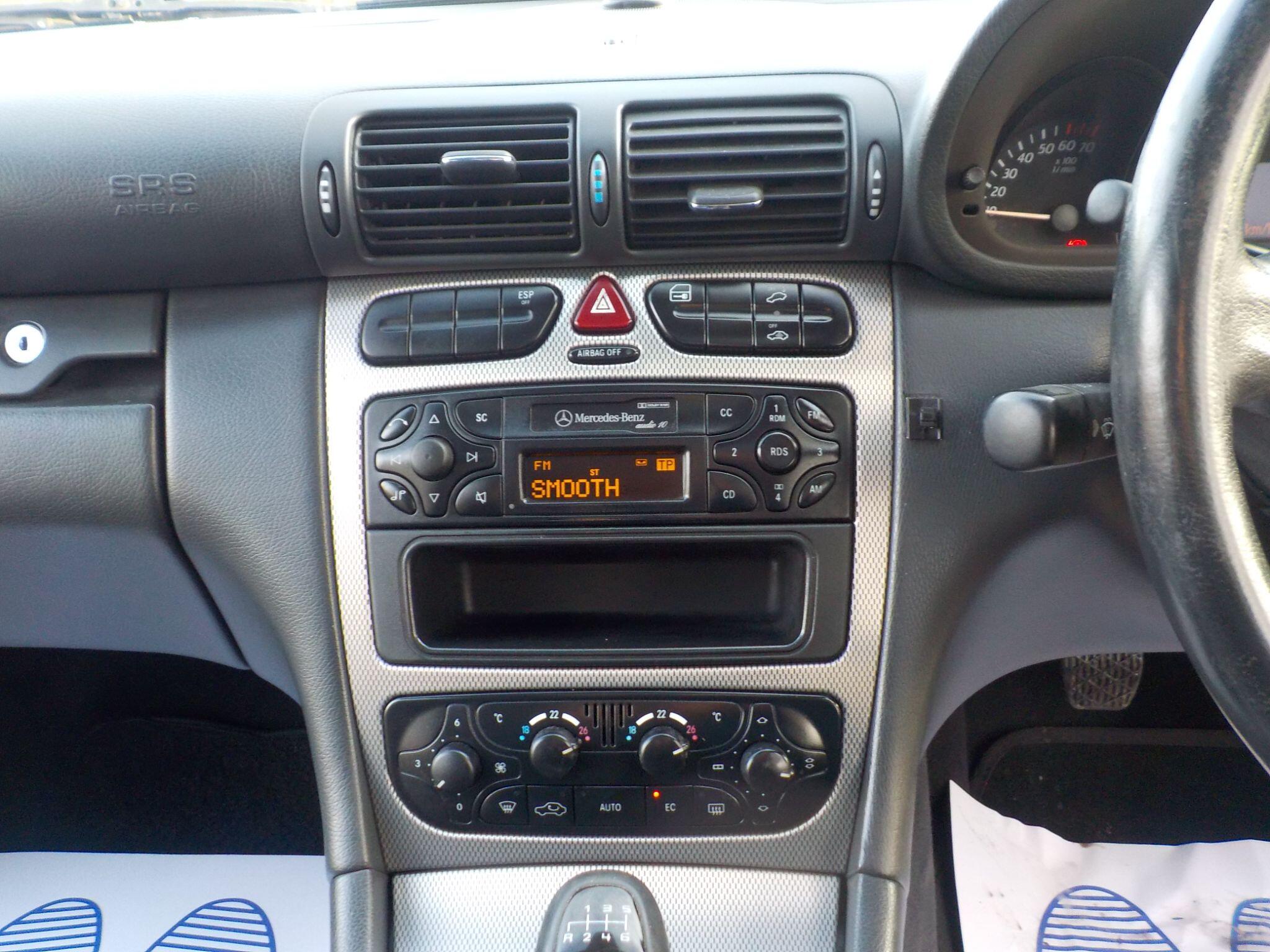 Mercedes-Benz C Class 2.0 C180 Sport 2dr