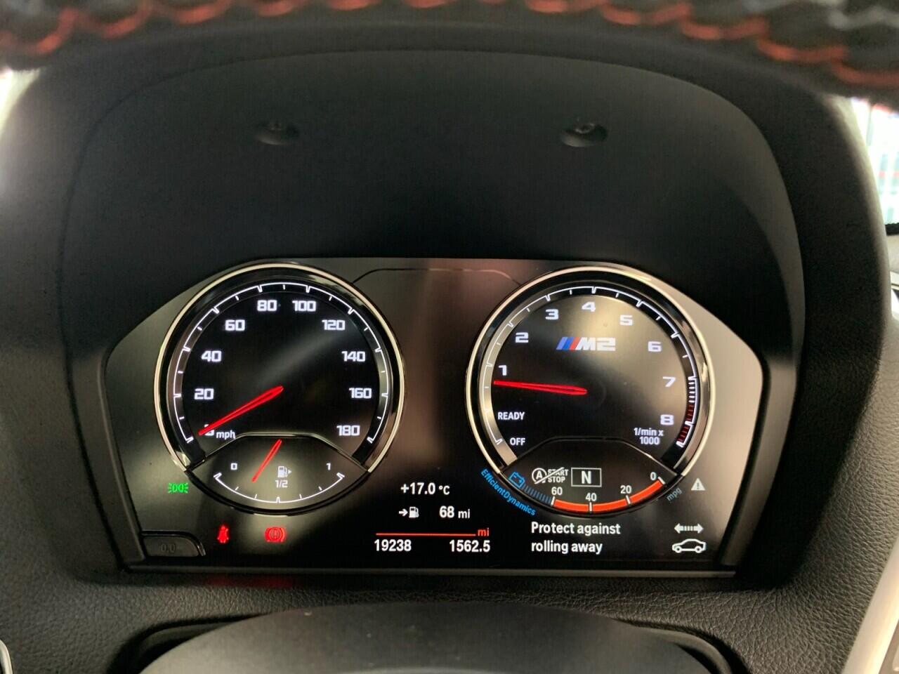 BMW M2 view 32
