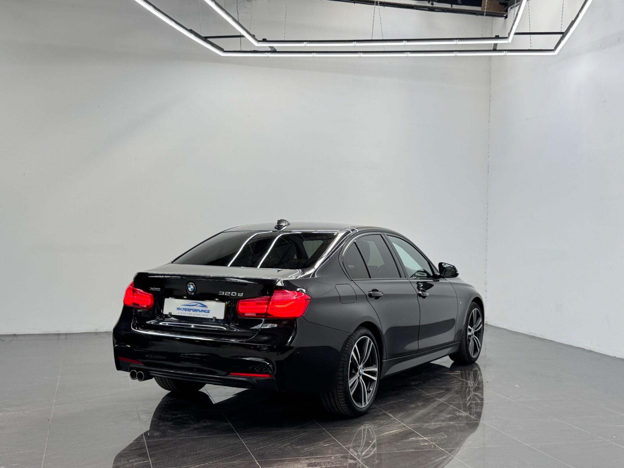 BMW 3 Series view 42