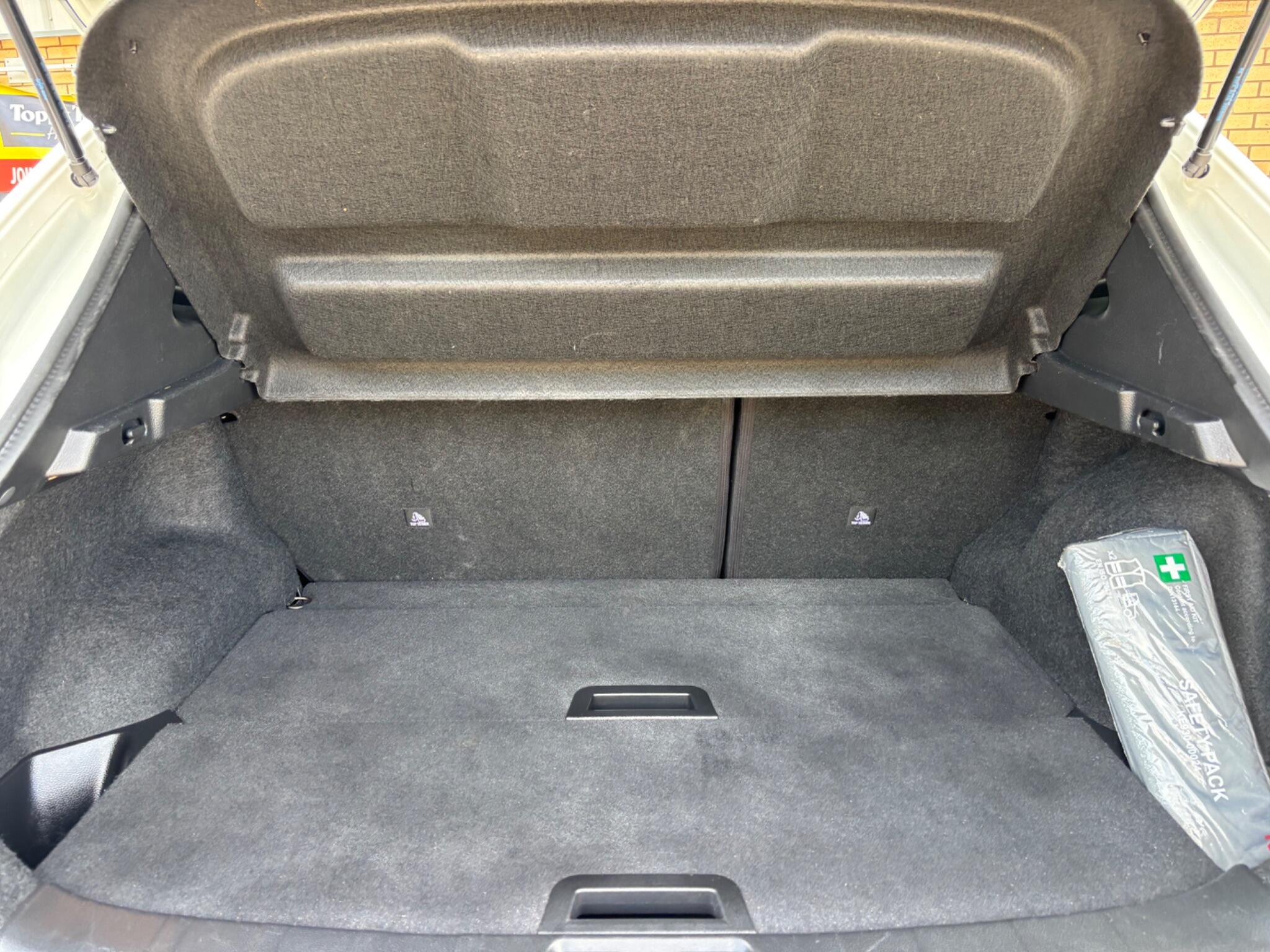 Nissan Qashqai view 38