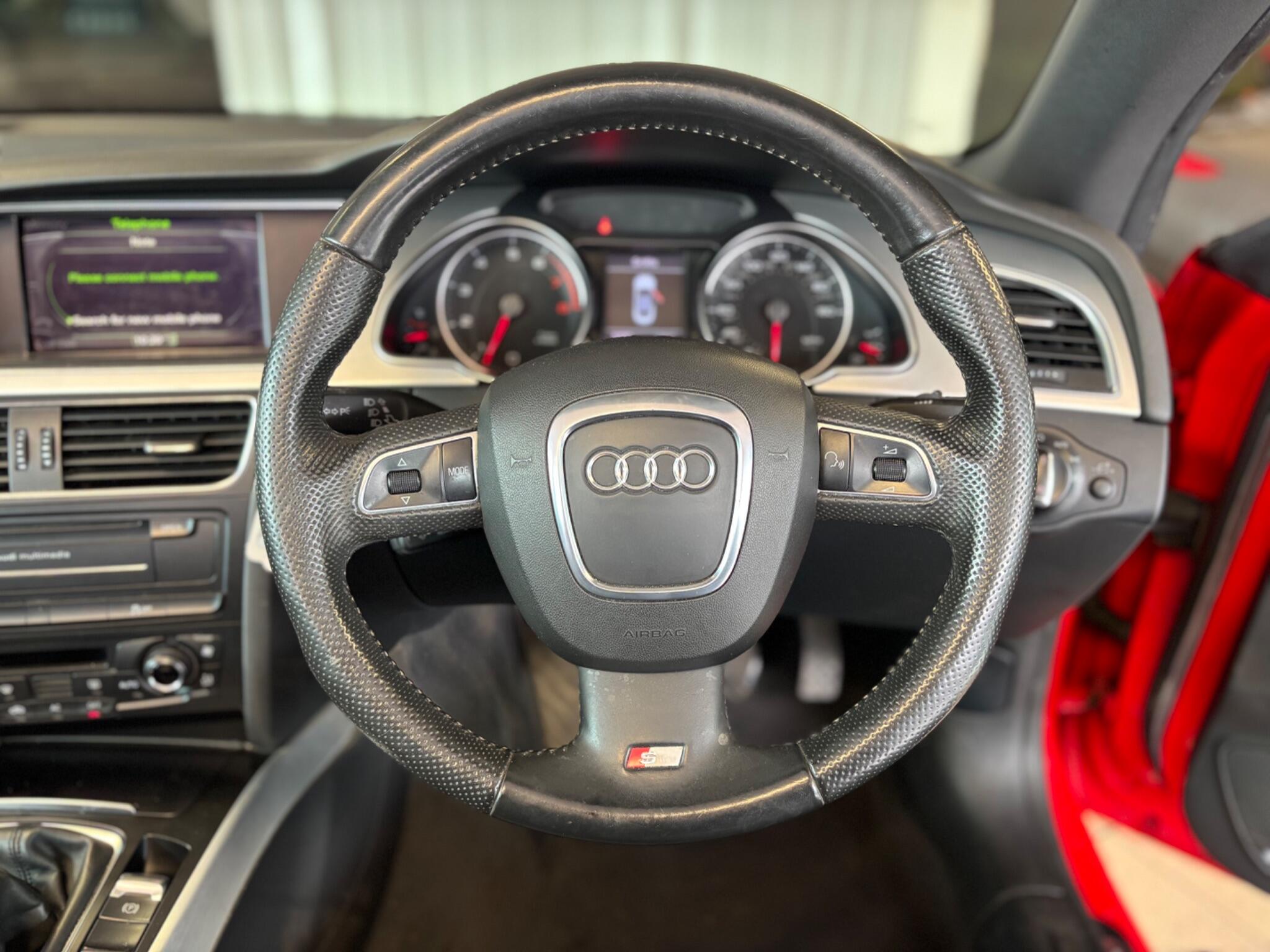 Audi A5 Cabriolet view 28