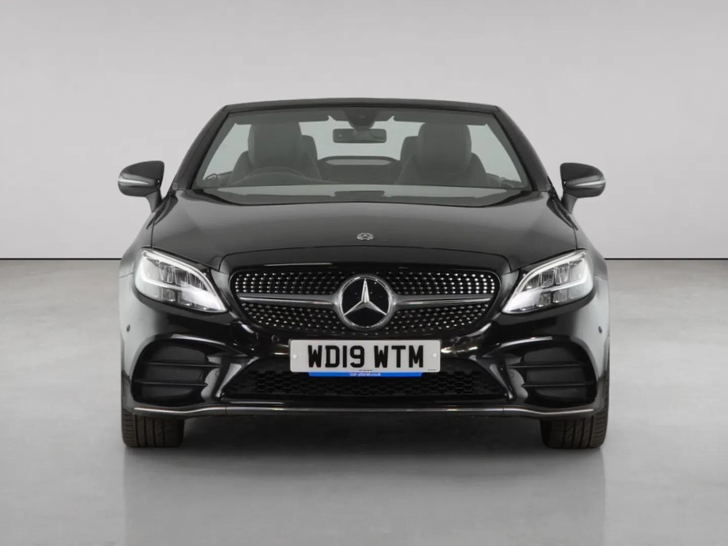 Mercedes-Benz C-Class view 6
