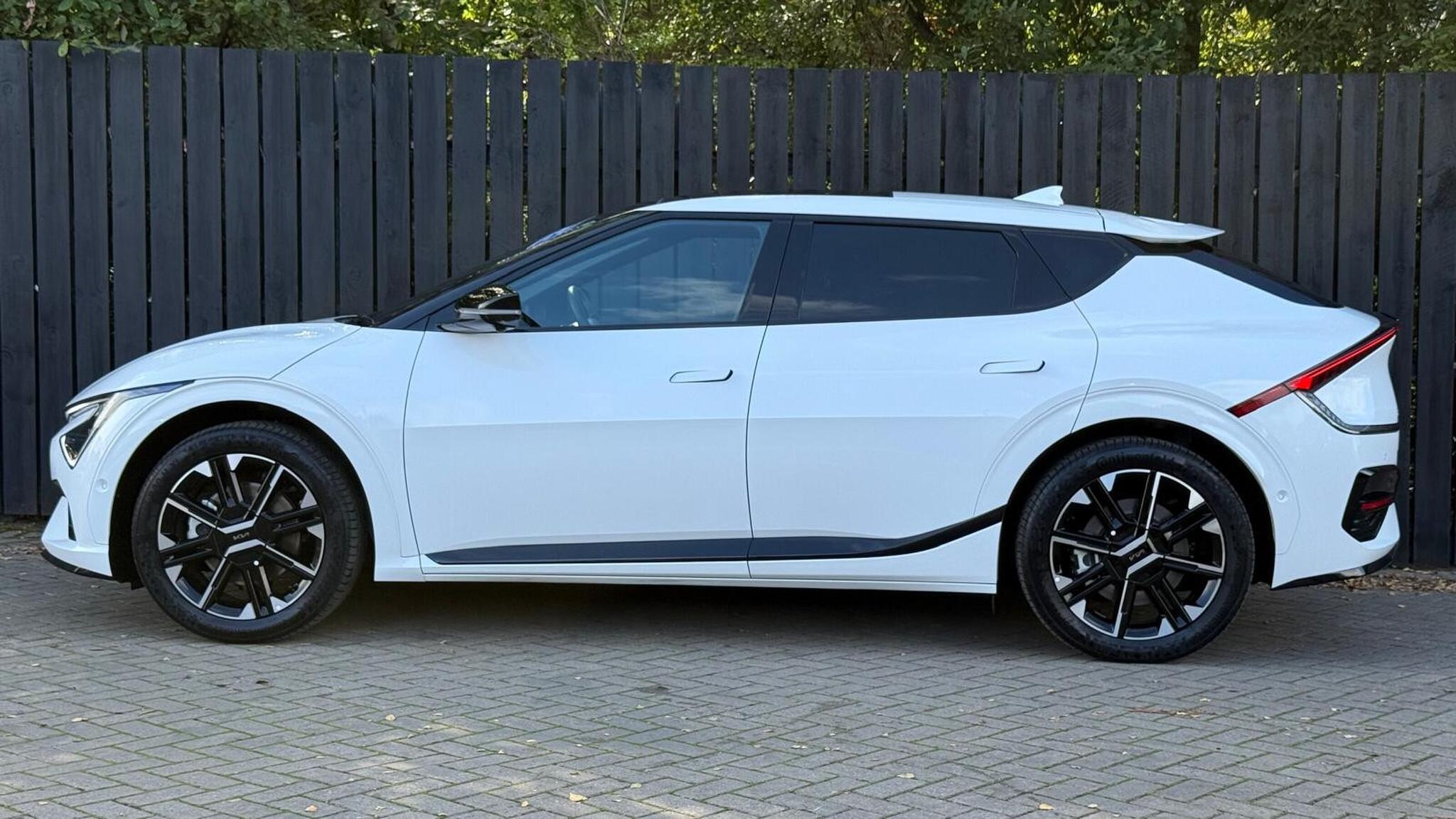 Kia Ev6 view 5