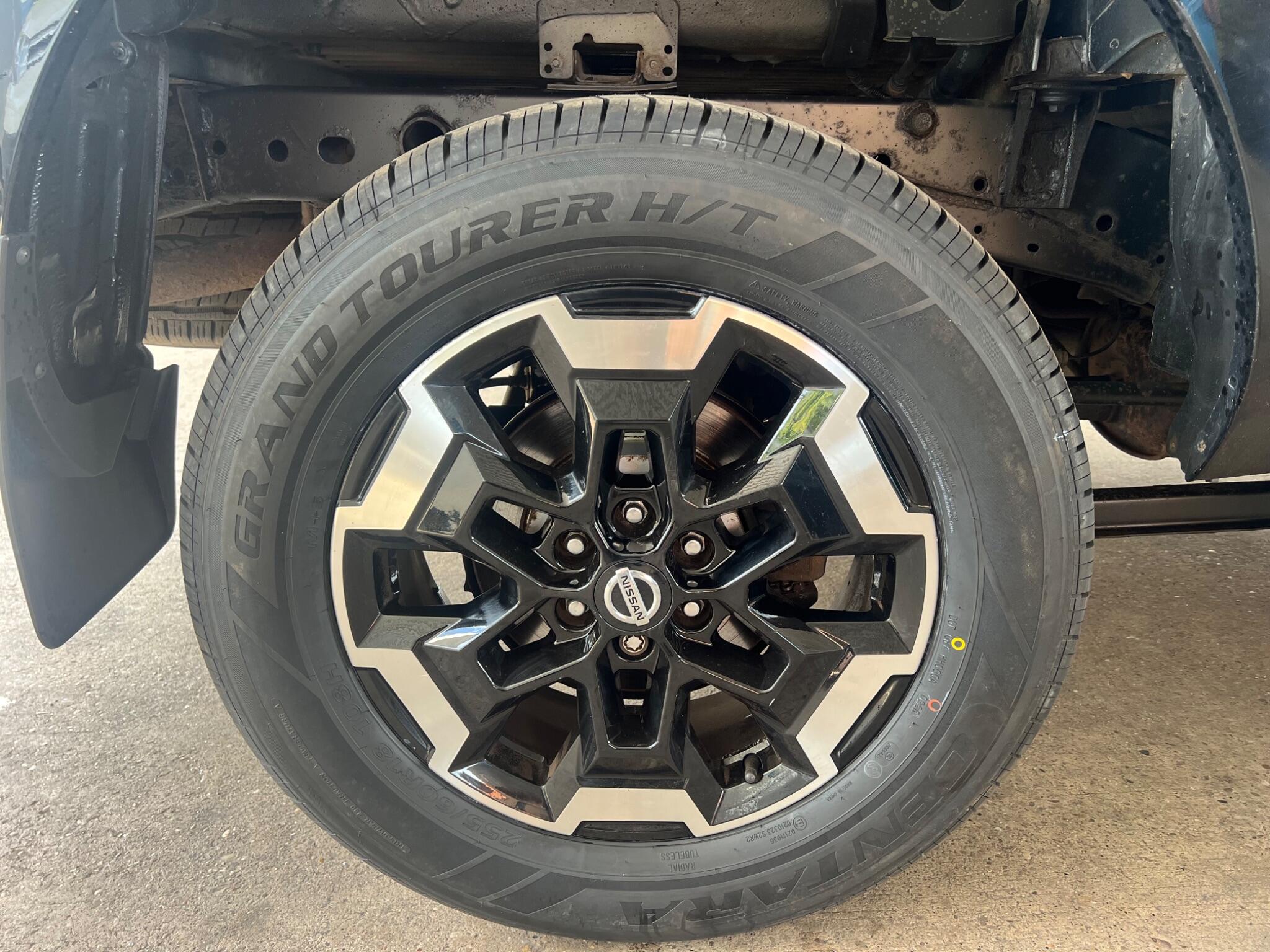 Nissan Navara view 22