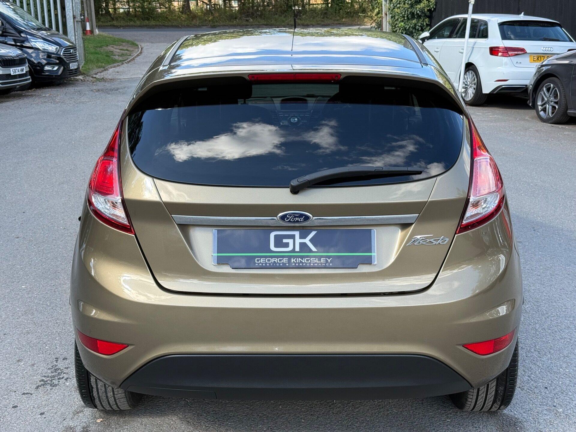 Ford Fiesta view 8