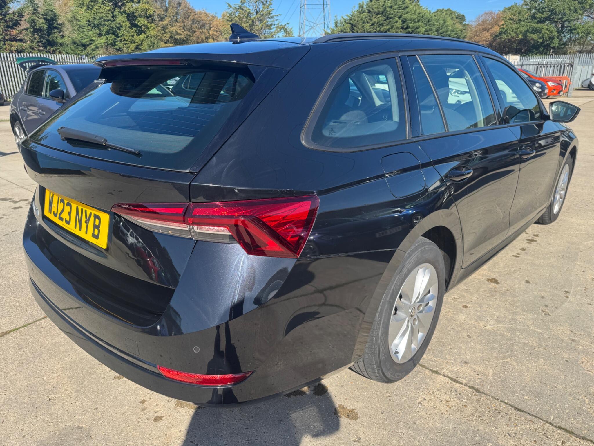 Skoda Octavia view 13