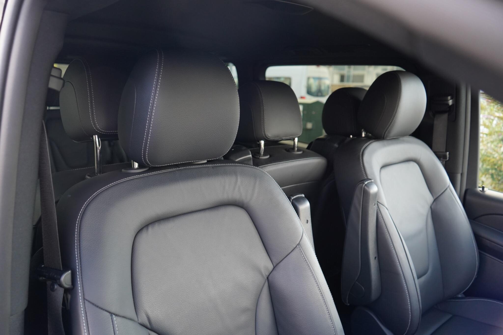Mercedes-Benz V Class view 3