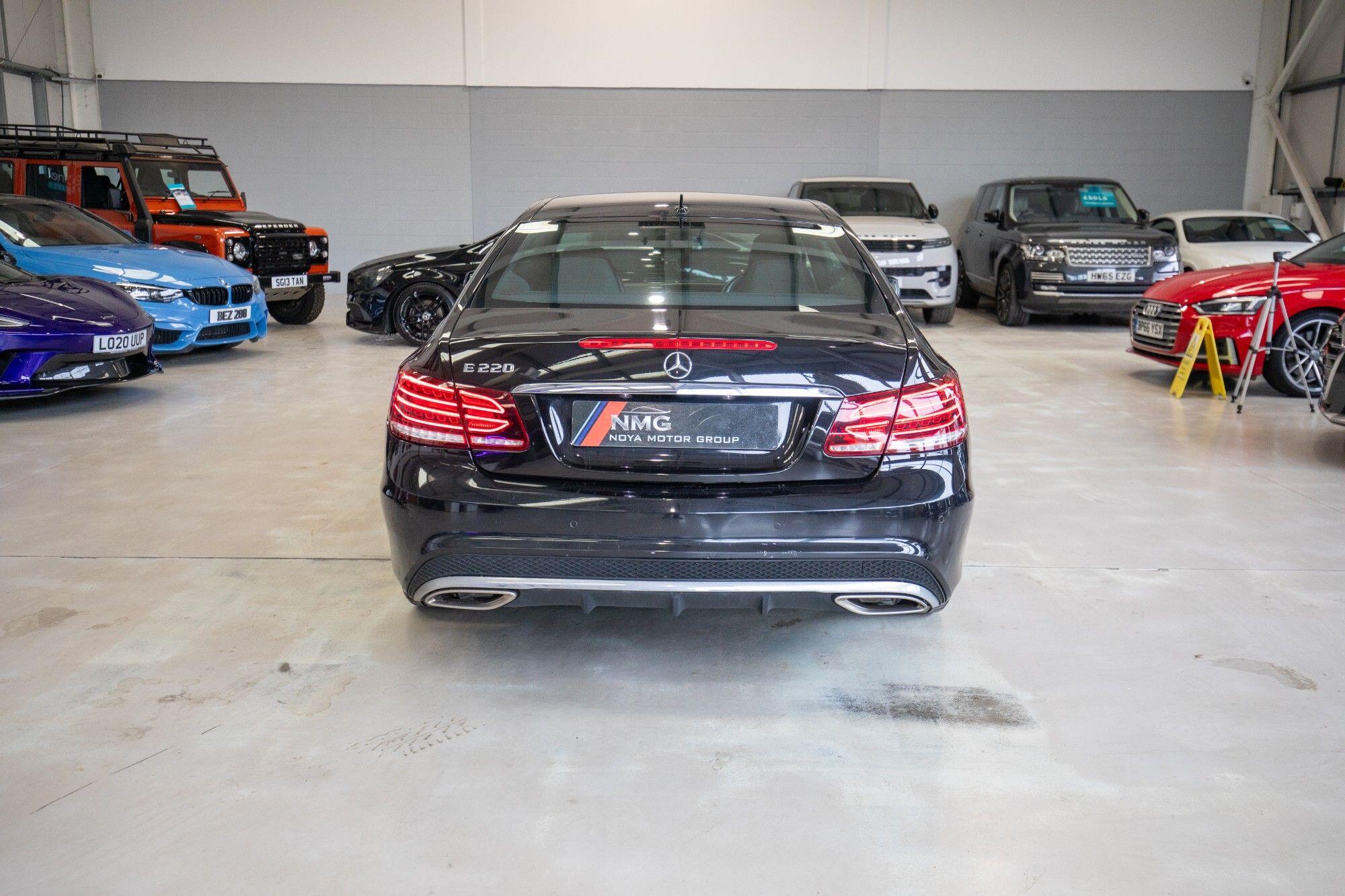 Mercedes-Benz E-Class view 33