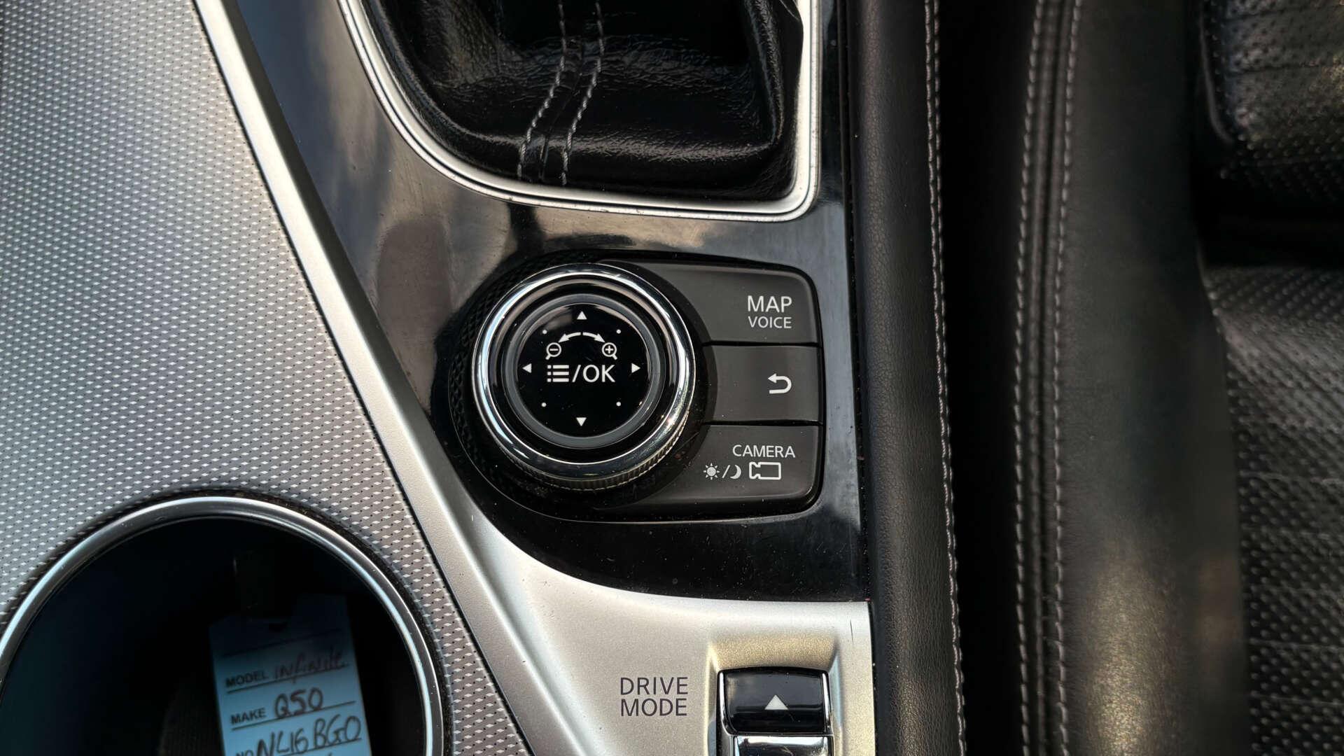 Infiniti Q50 view 31