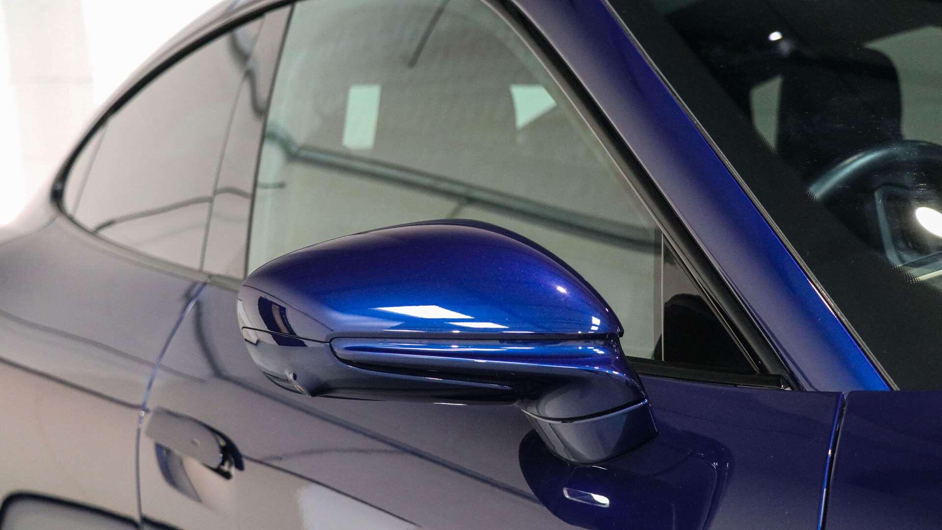 Porsche Taycan view 39