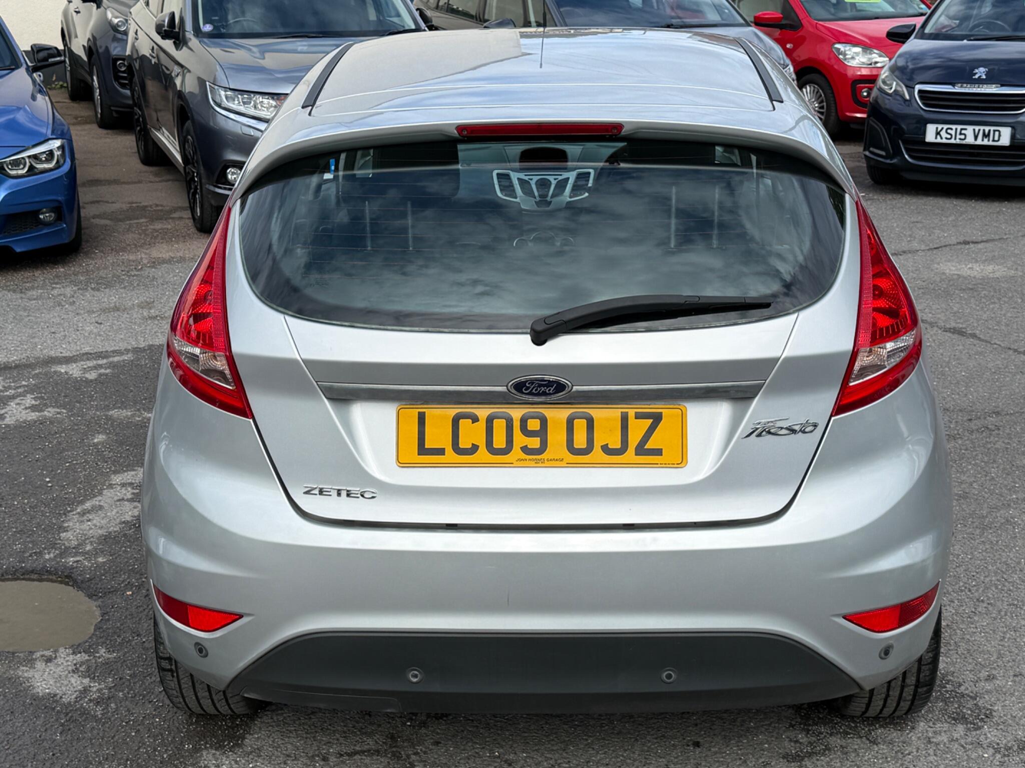 Ford Fiesta - Image 16