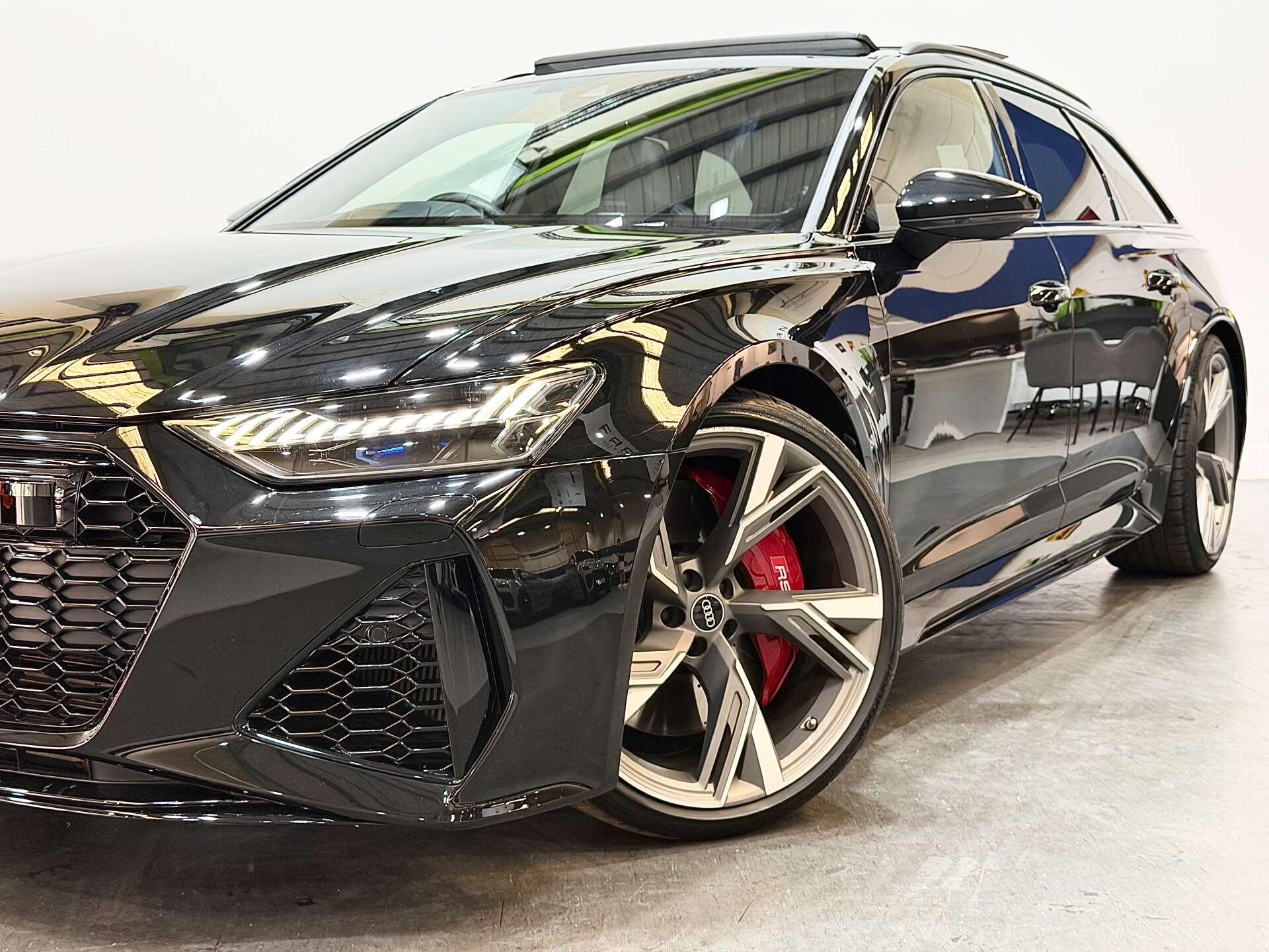 Audi RS6 view 15
