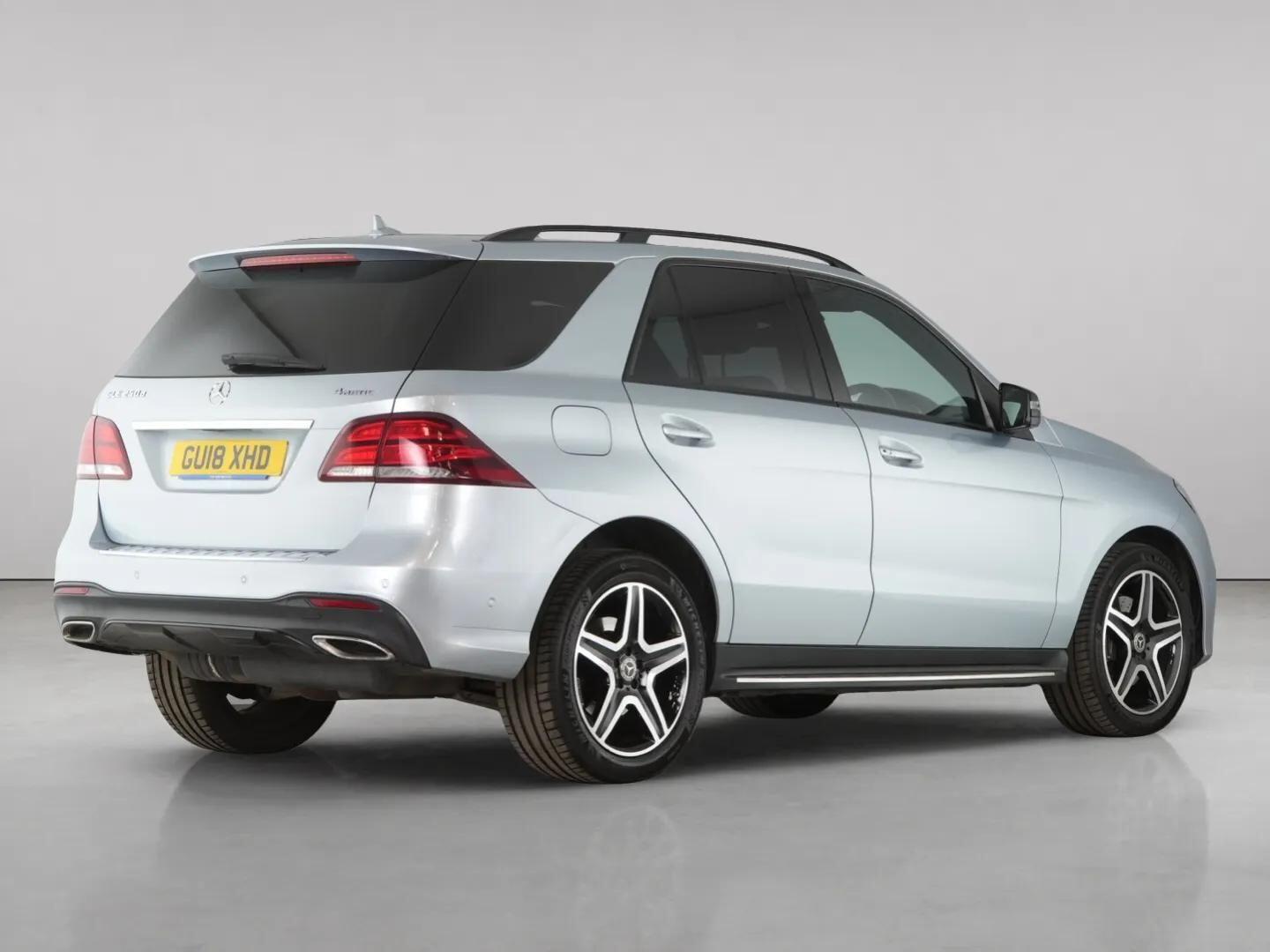 Mercedes-Benz GLE view 8