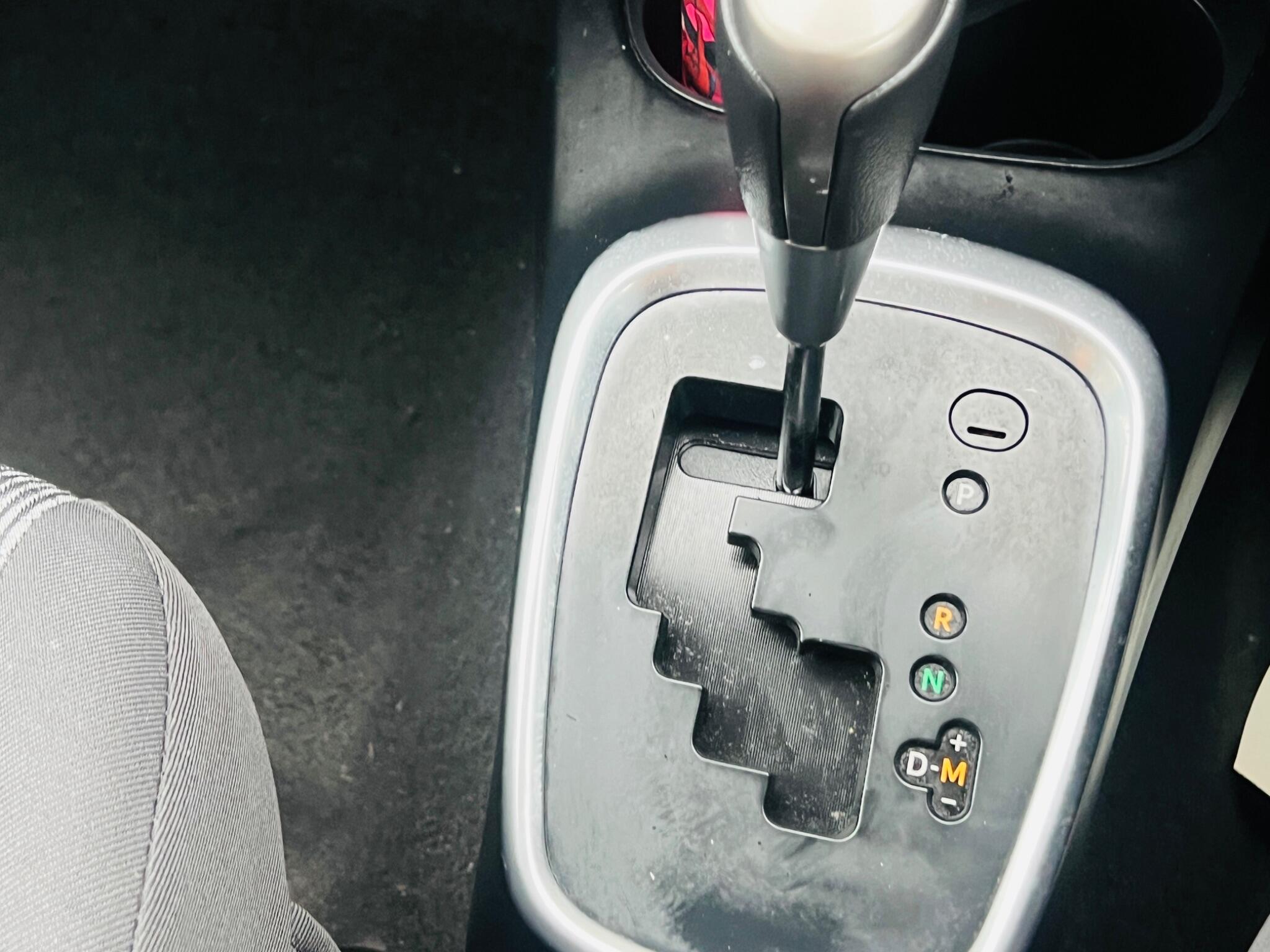 Toyota Yaris view 29