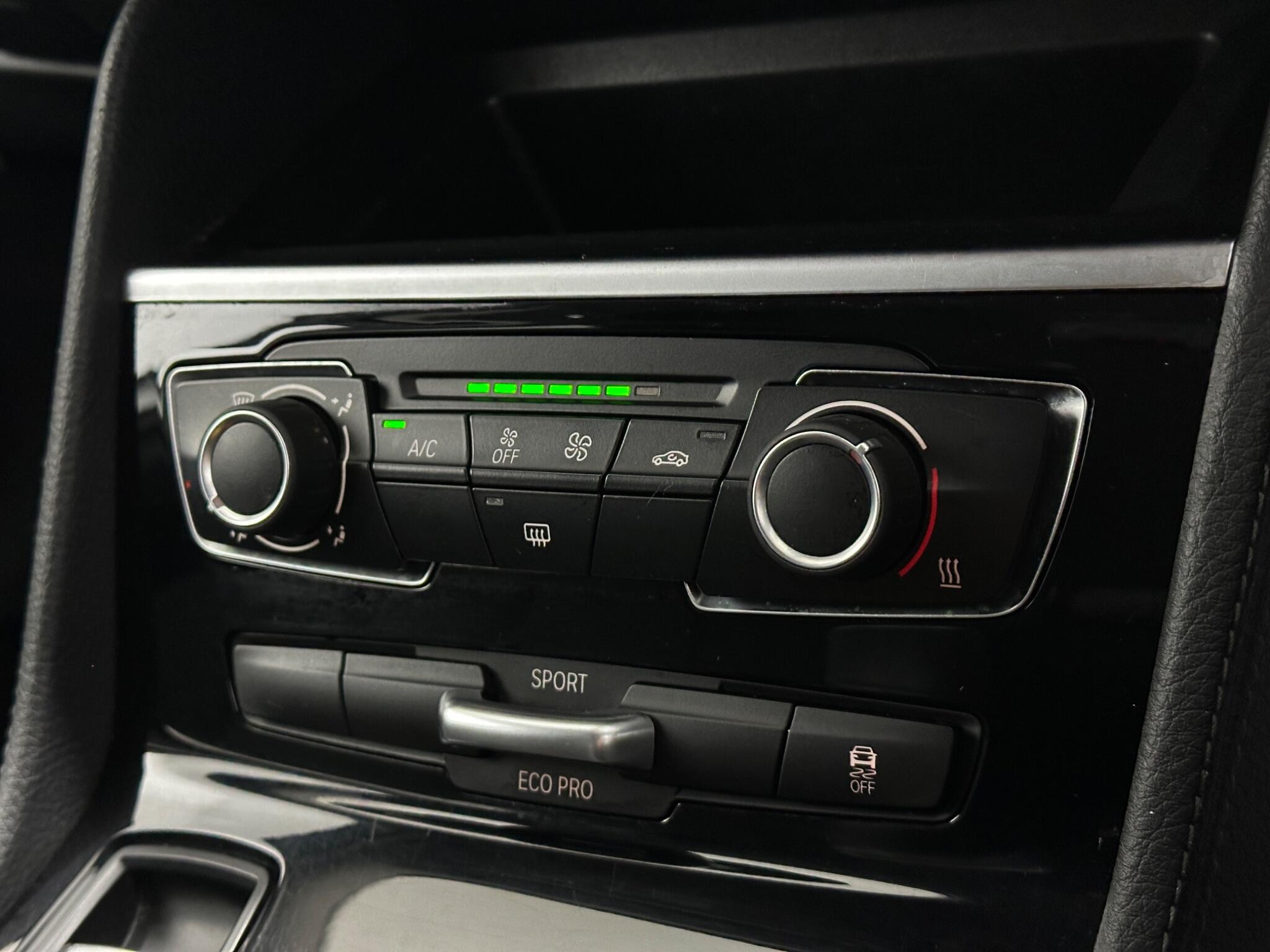 BMW 2 Series view 21