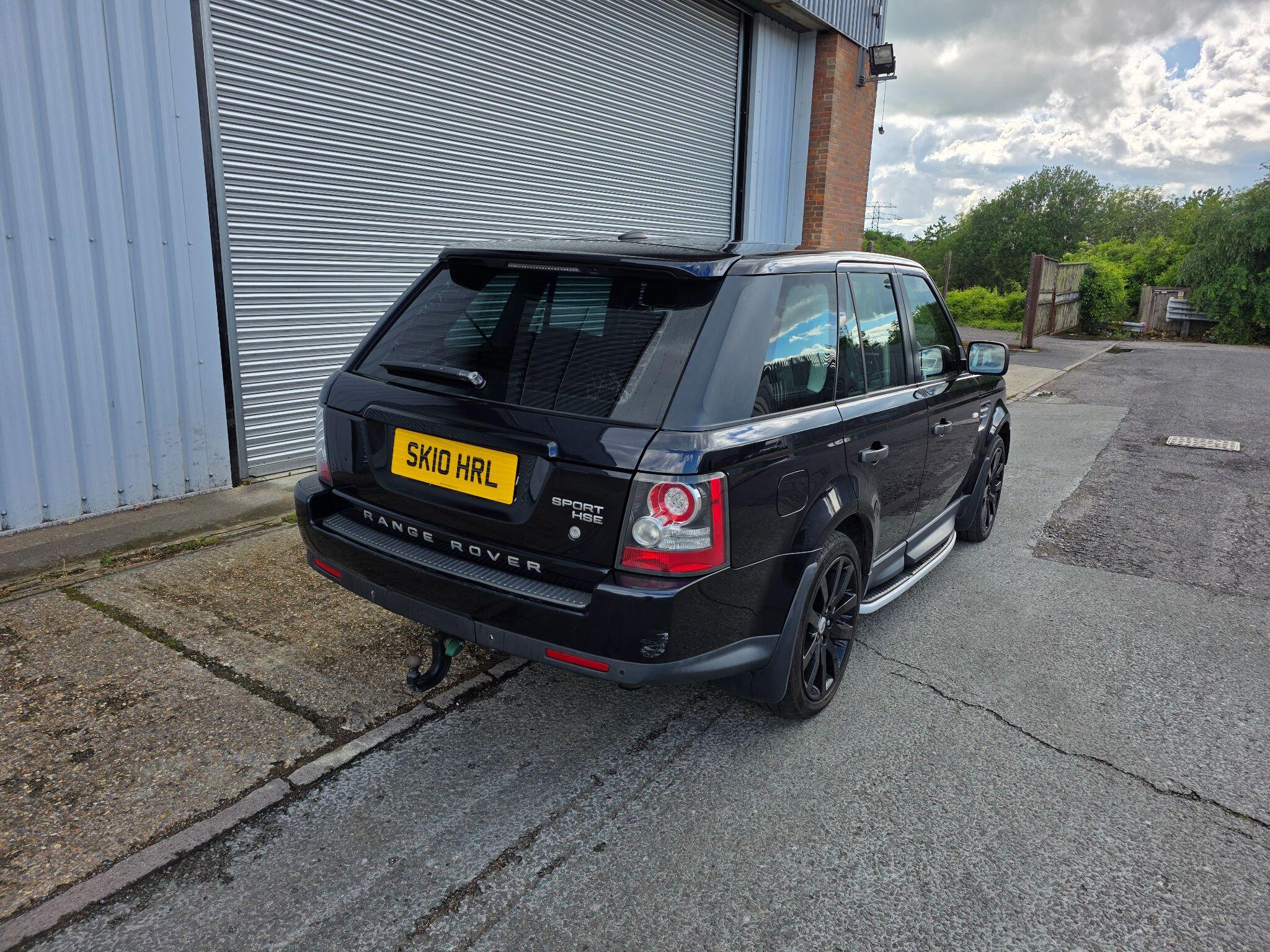 Land Rover Range Rover Sport view 12