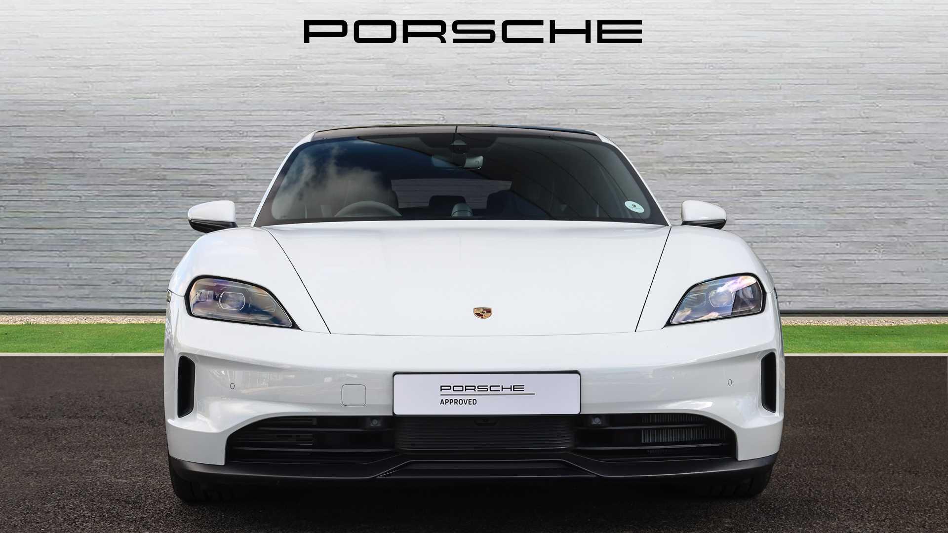 Porsche Taycan view 9