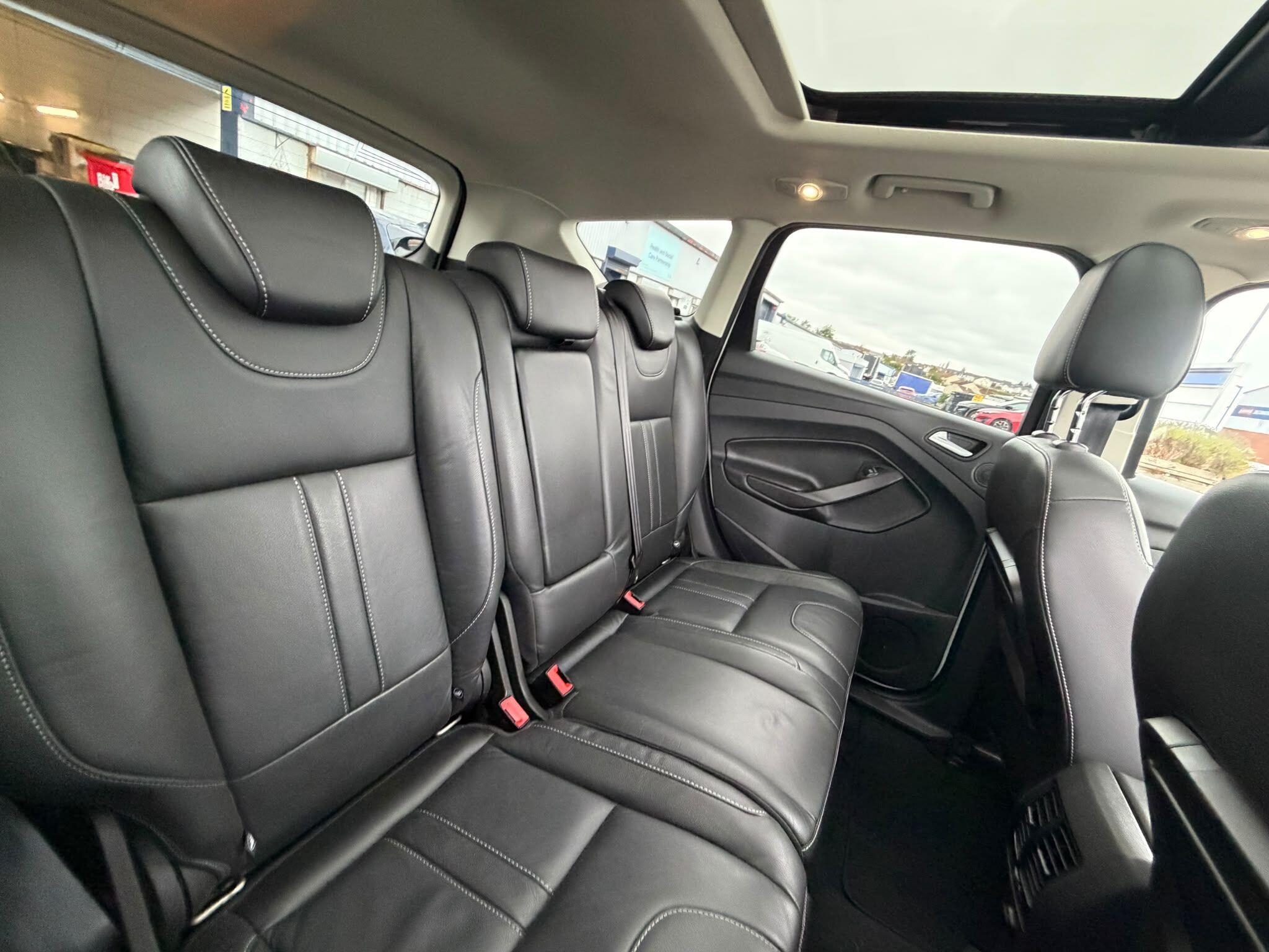 Ford Kuga view 19