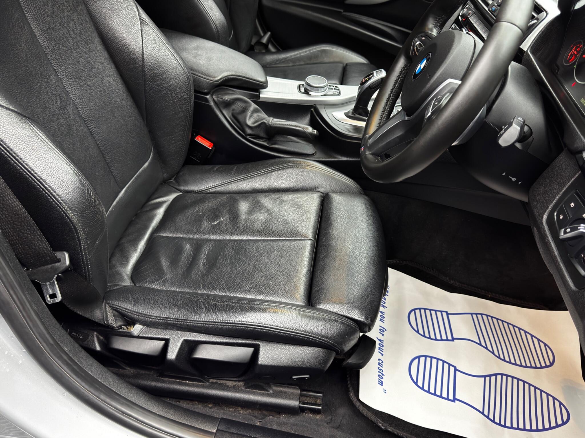 BMW 3 Series view 13