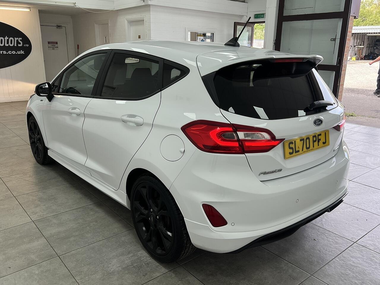 Ford Fiesta view 5
