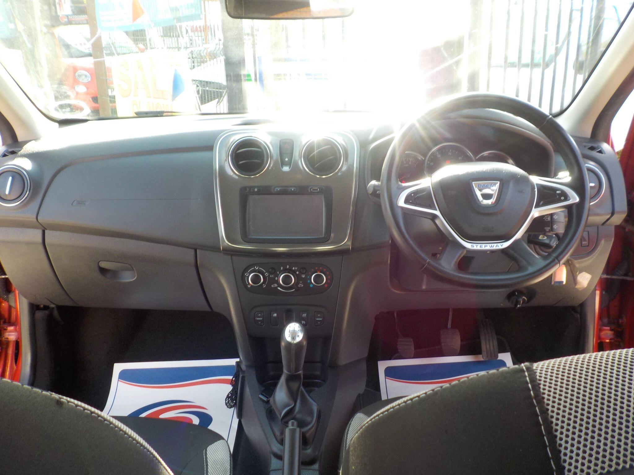 Dacia Sandero Stepway 0.9 TCe Laureate Euro 6 (s/s) 5dr