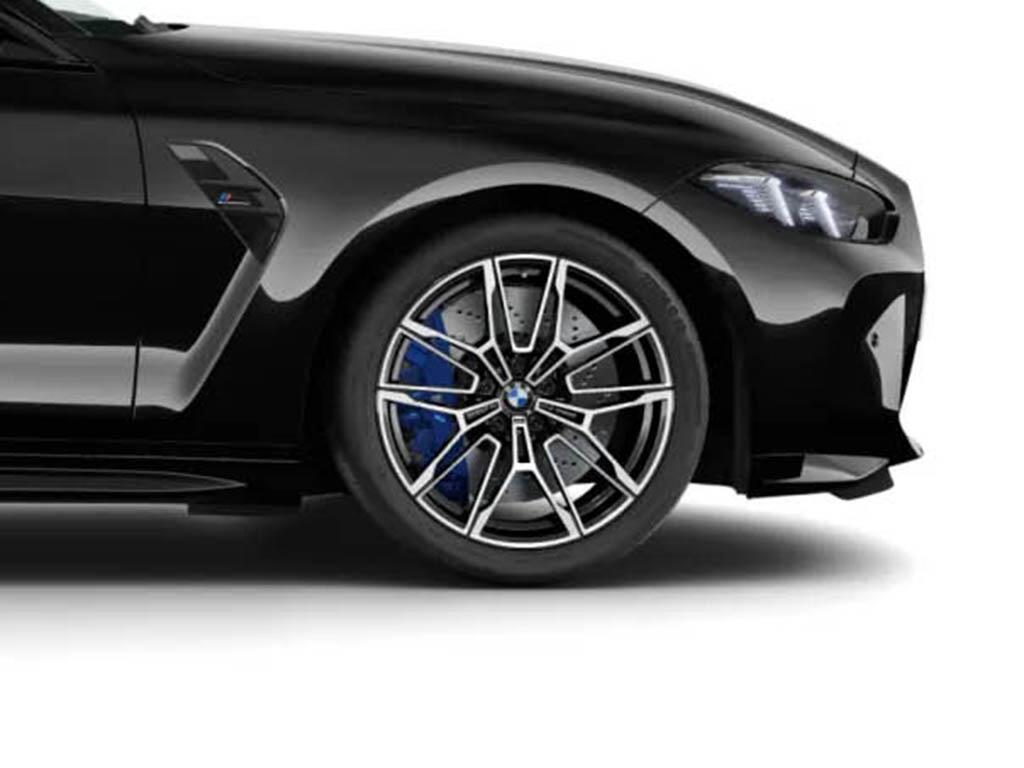 BMW M4 view 7