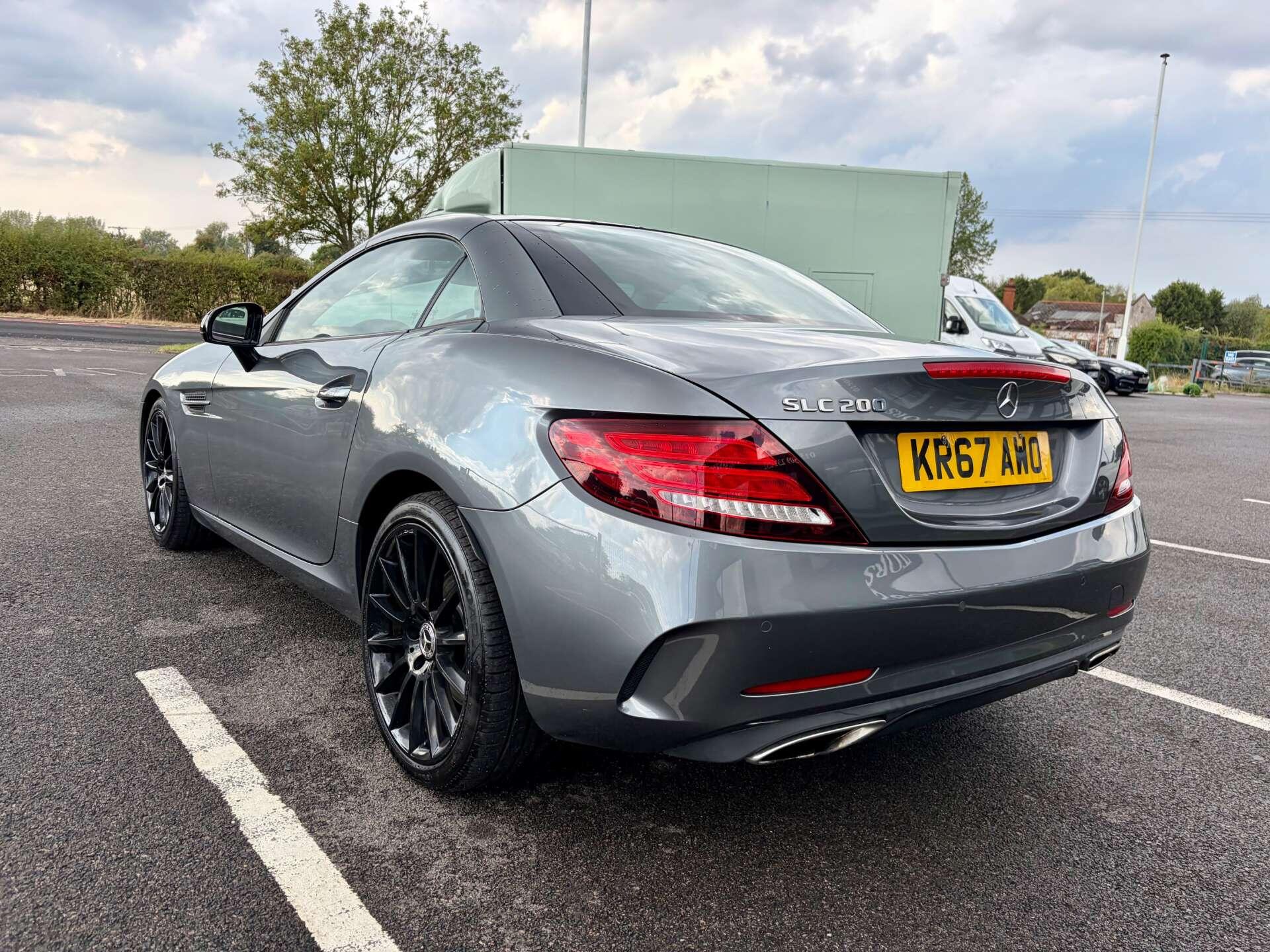Mercedes-Benz SLC view 19