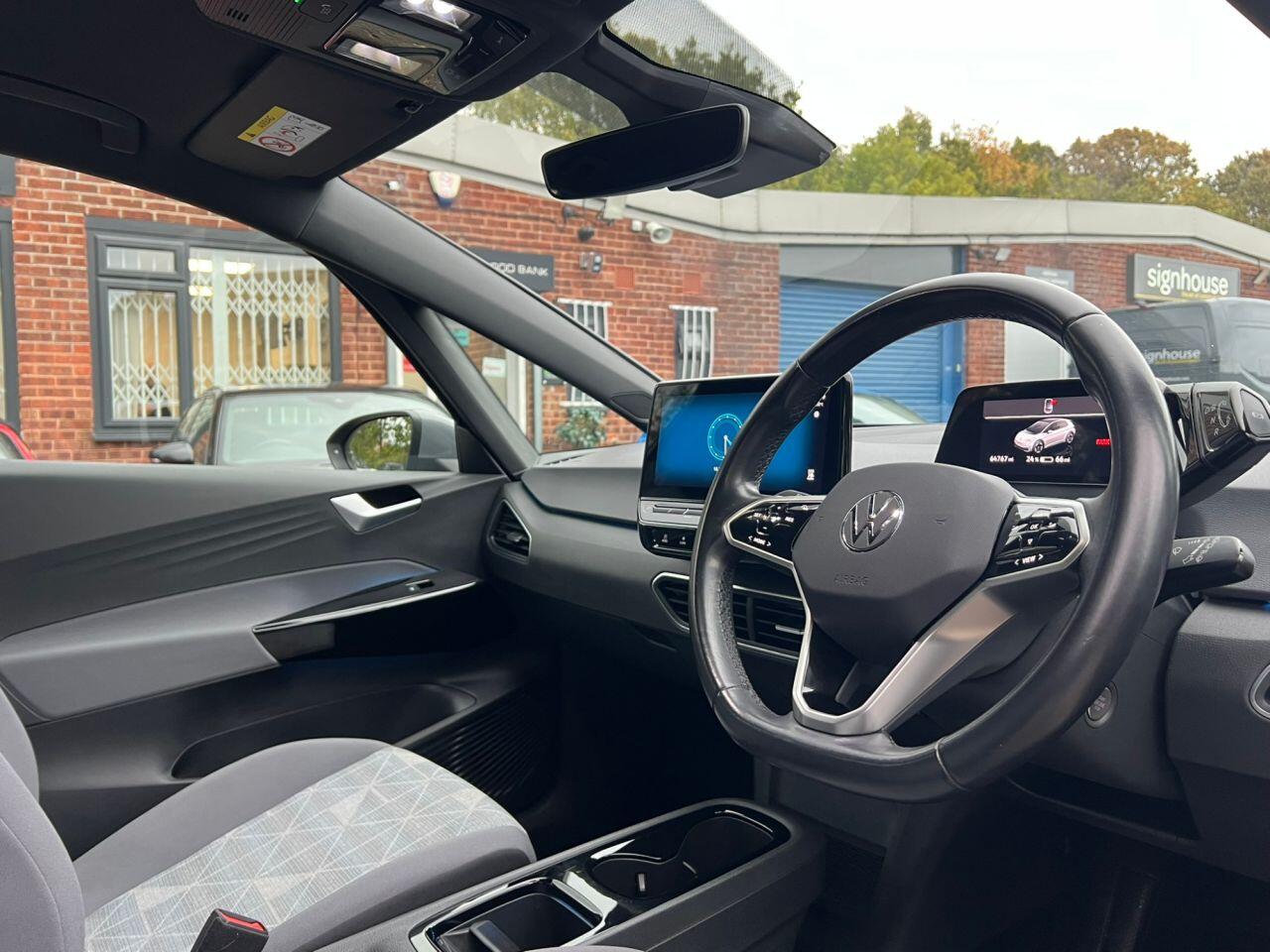 Volkswagen ID.3 view 14