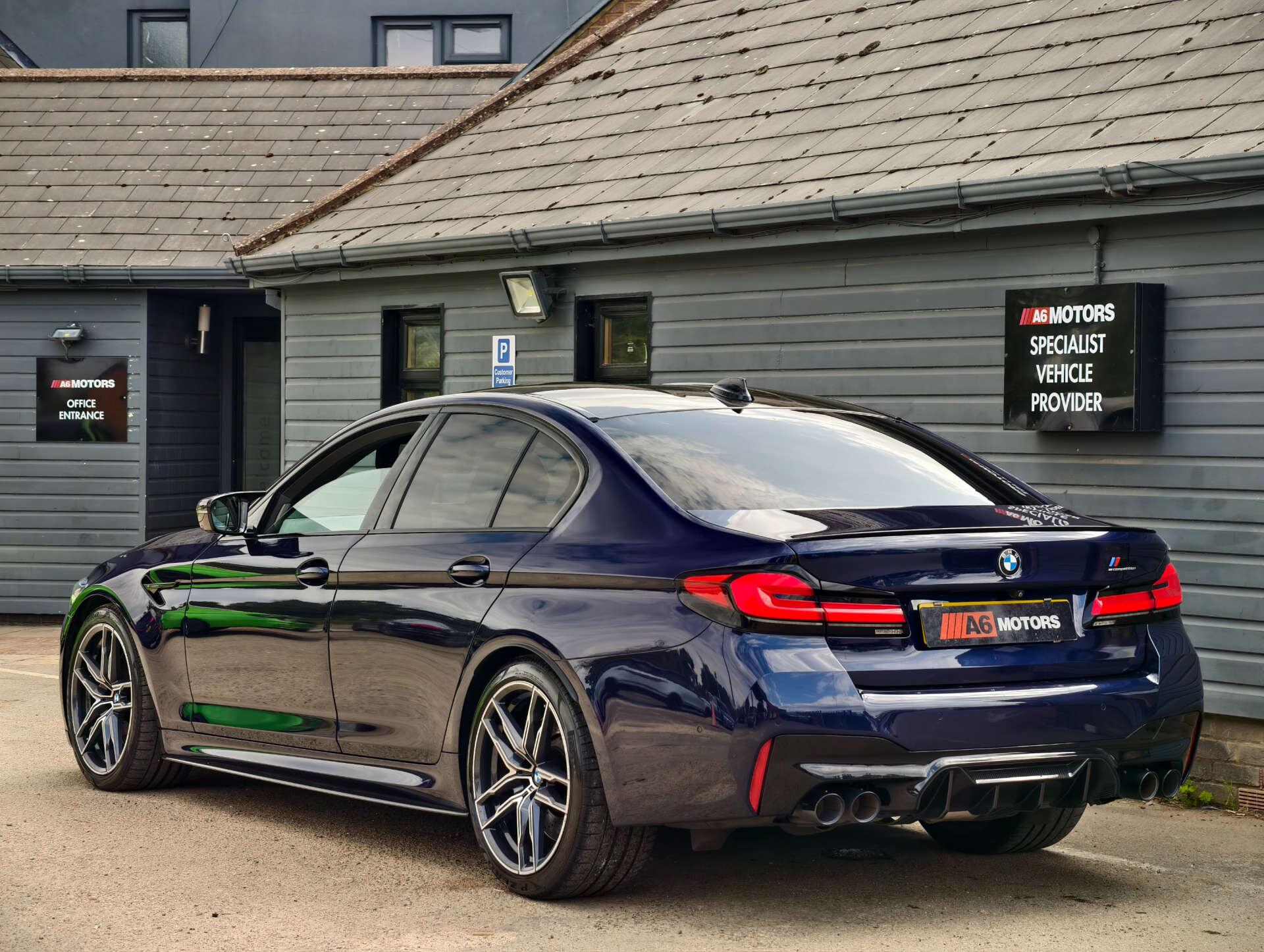 BMW M5 view 19