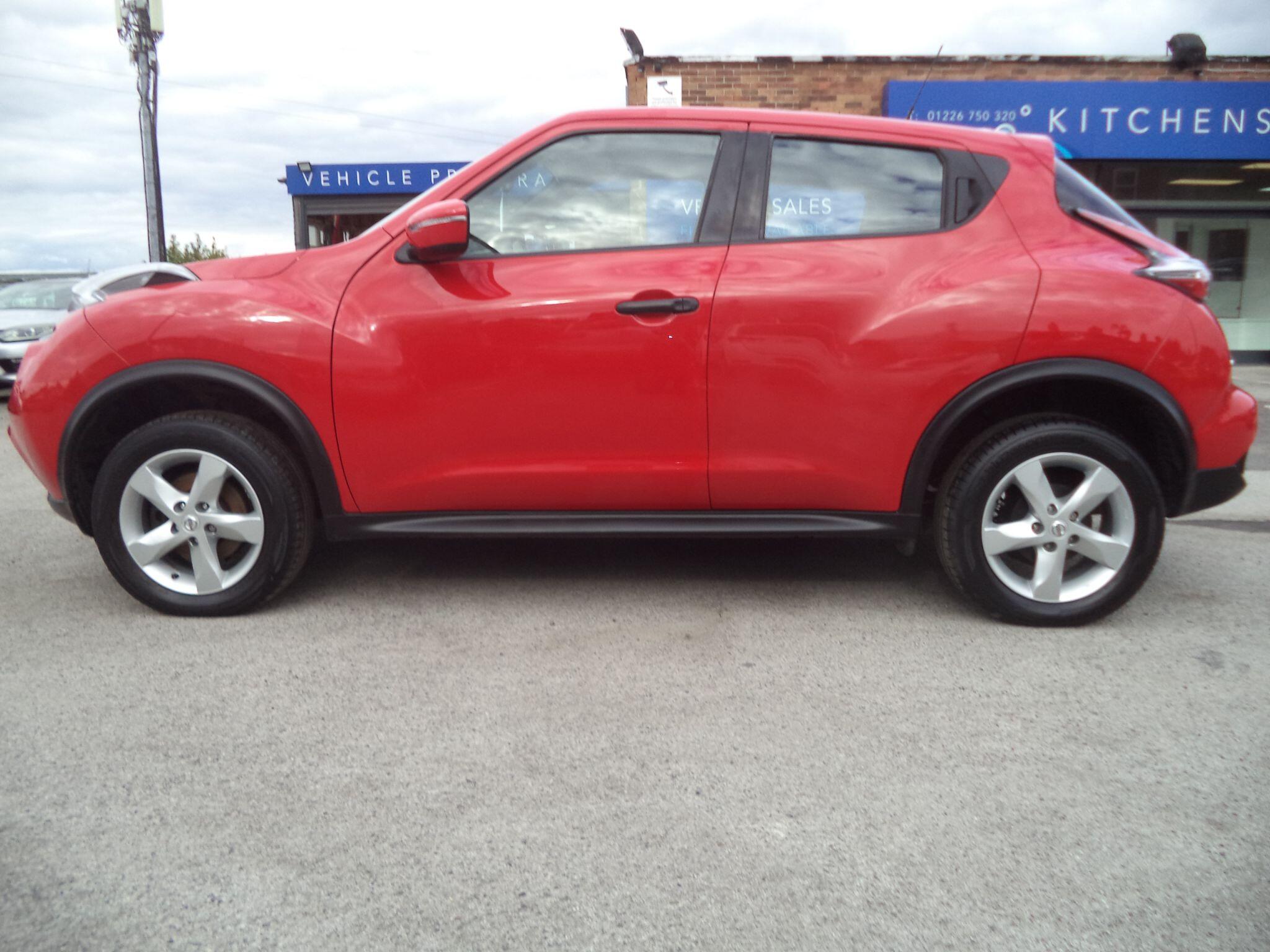 Nissan Juke view 16