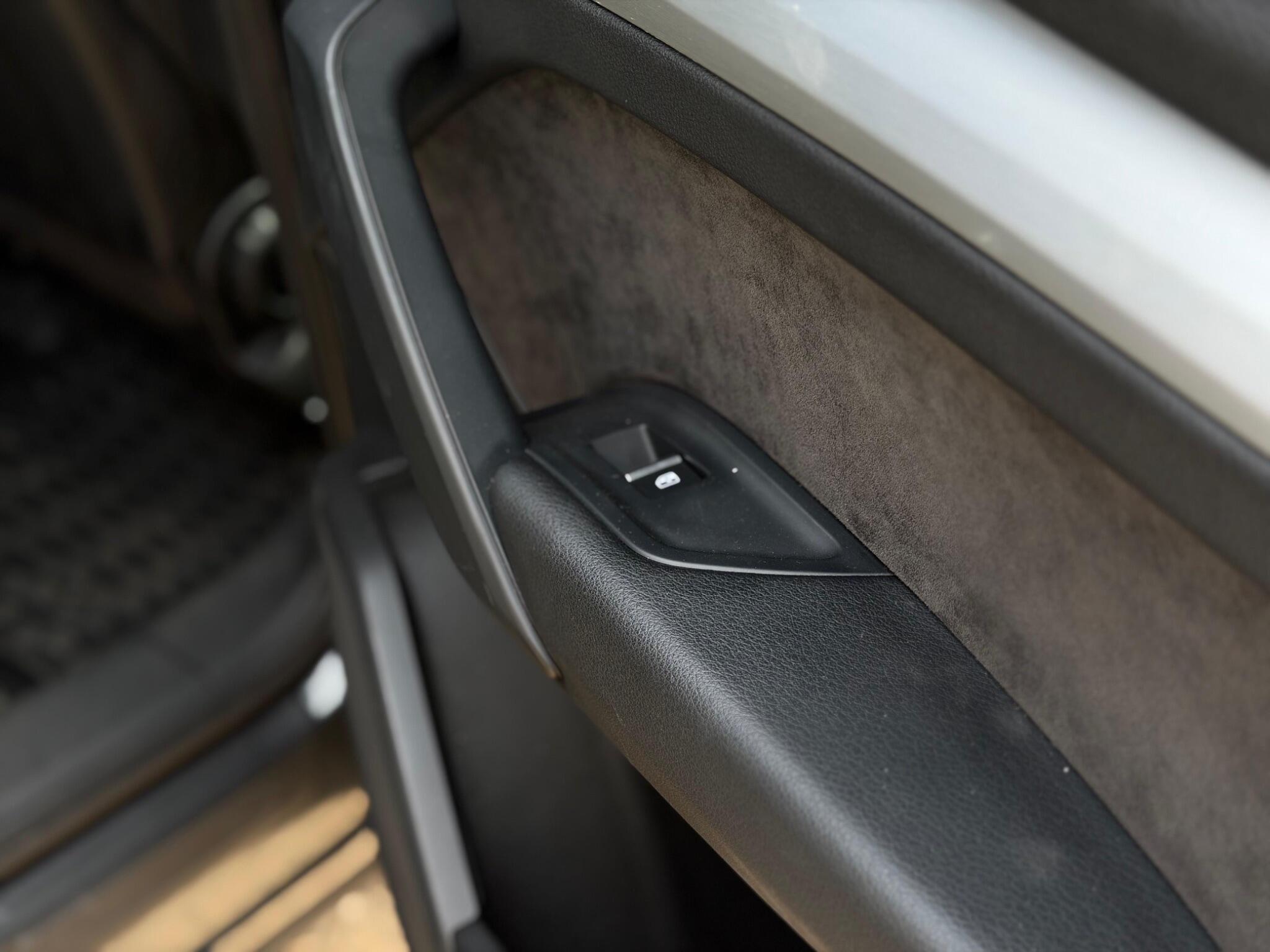 Audi Q5 view 45