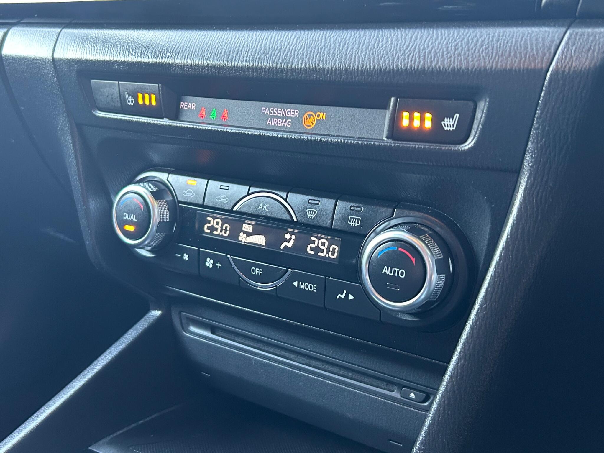 Mazda Mazda3 view 33