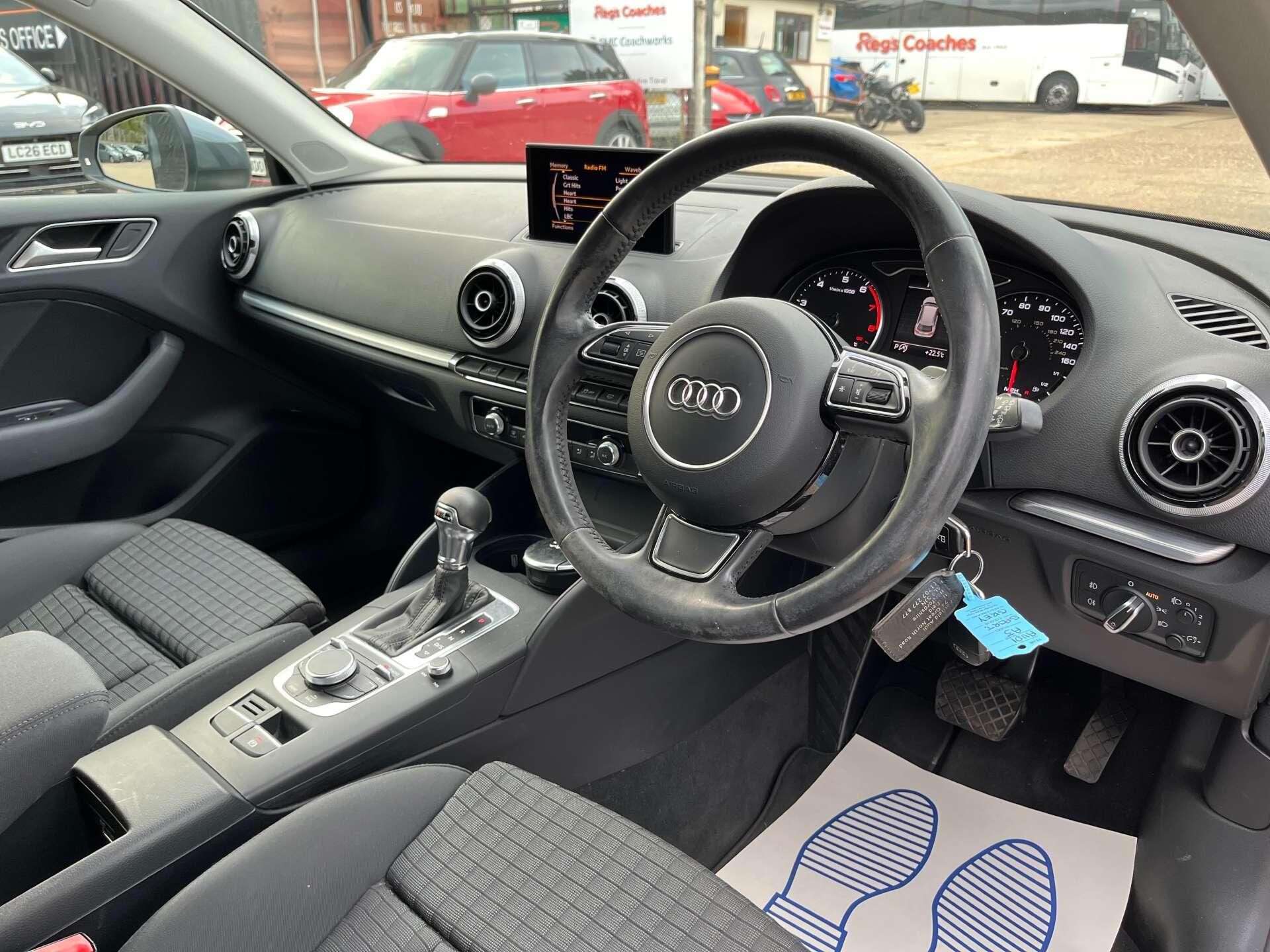 Audi A3 view 24
