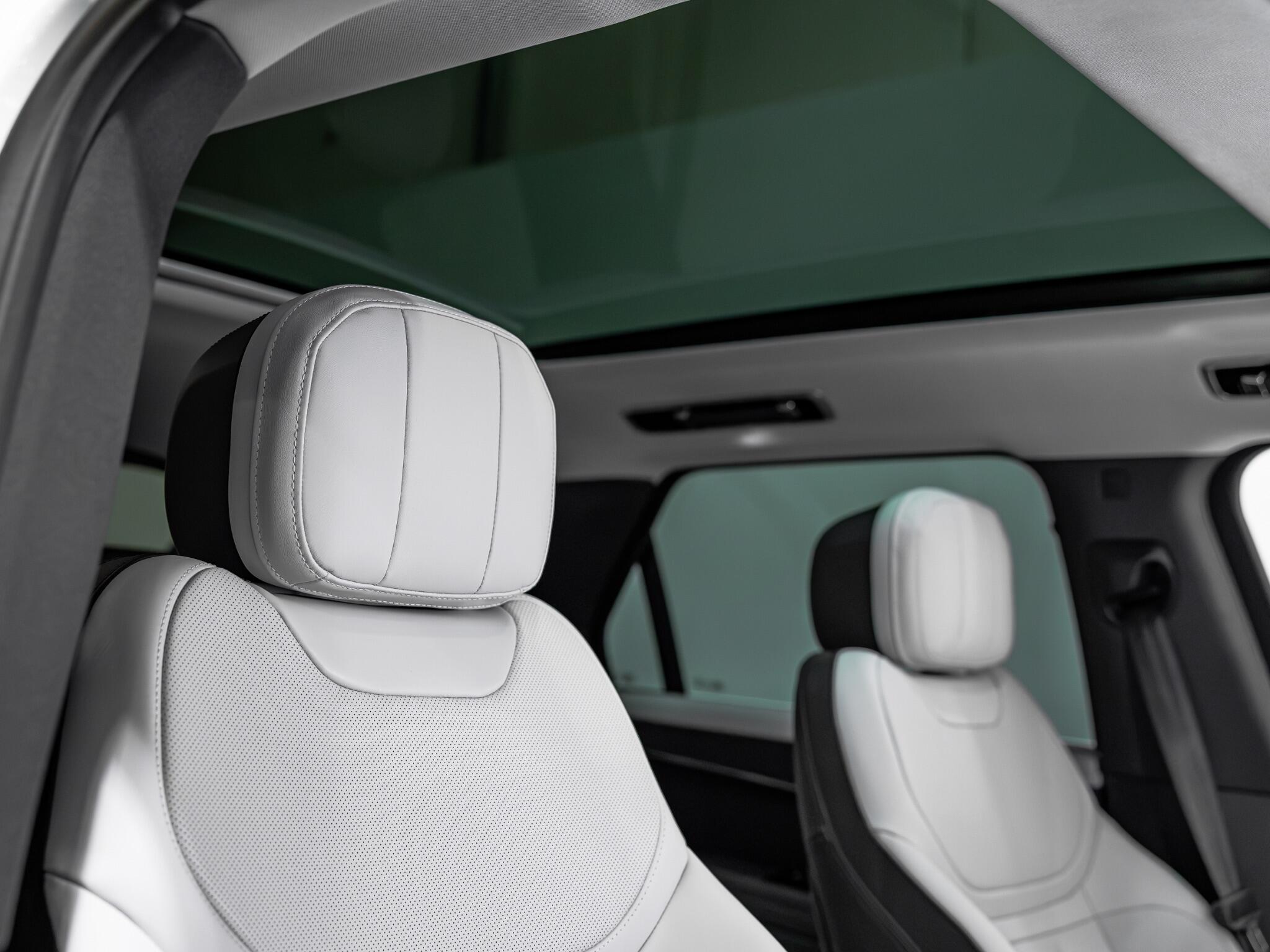 Land Rover Range Rover Sport view 20