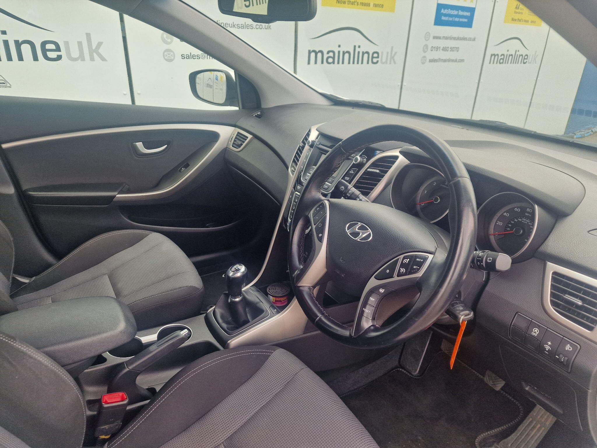 Hyundai I30 view 22