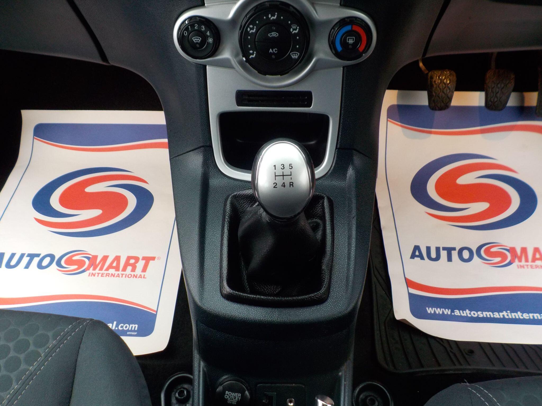 Ford Fiesta 1.4 TDCi Zetec 5dr