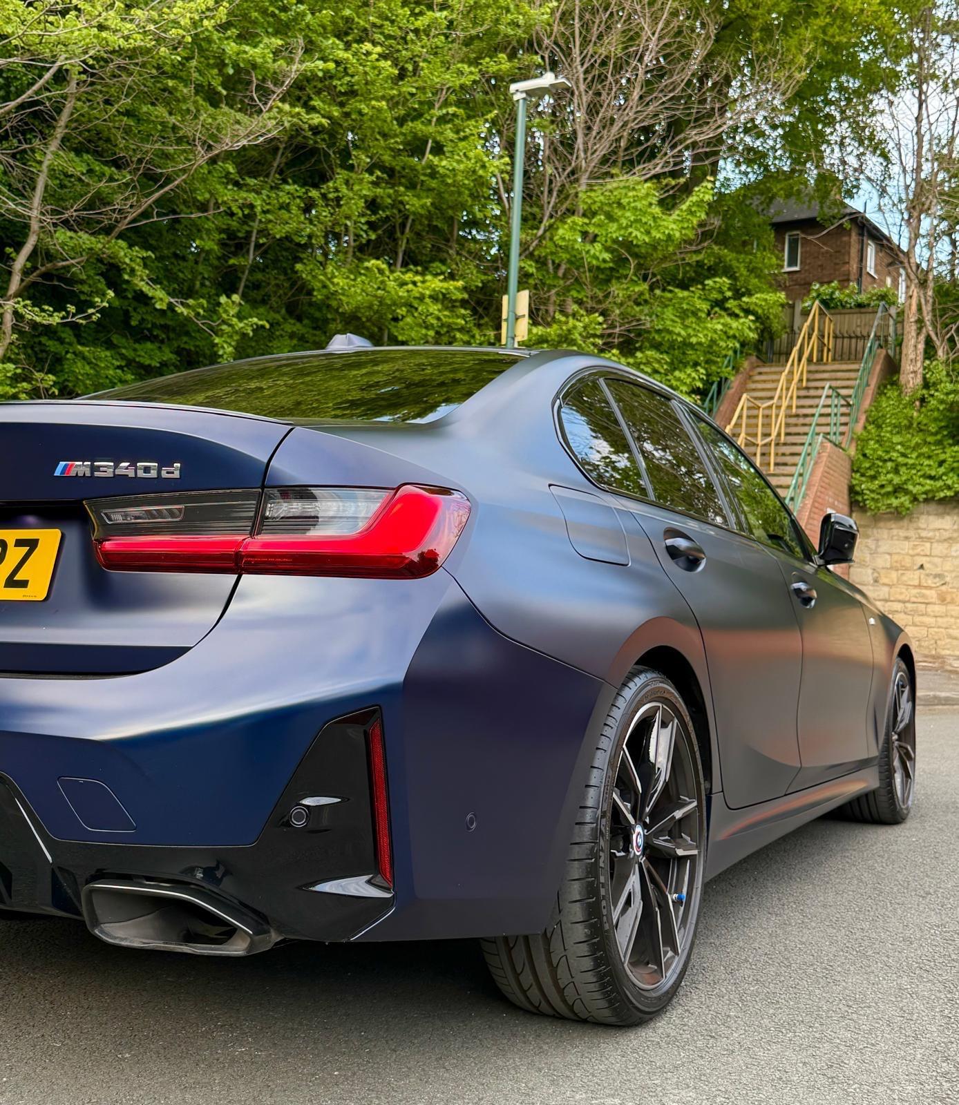 BMW 3 Series view 32