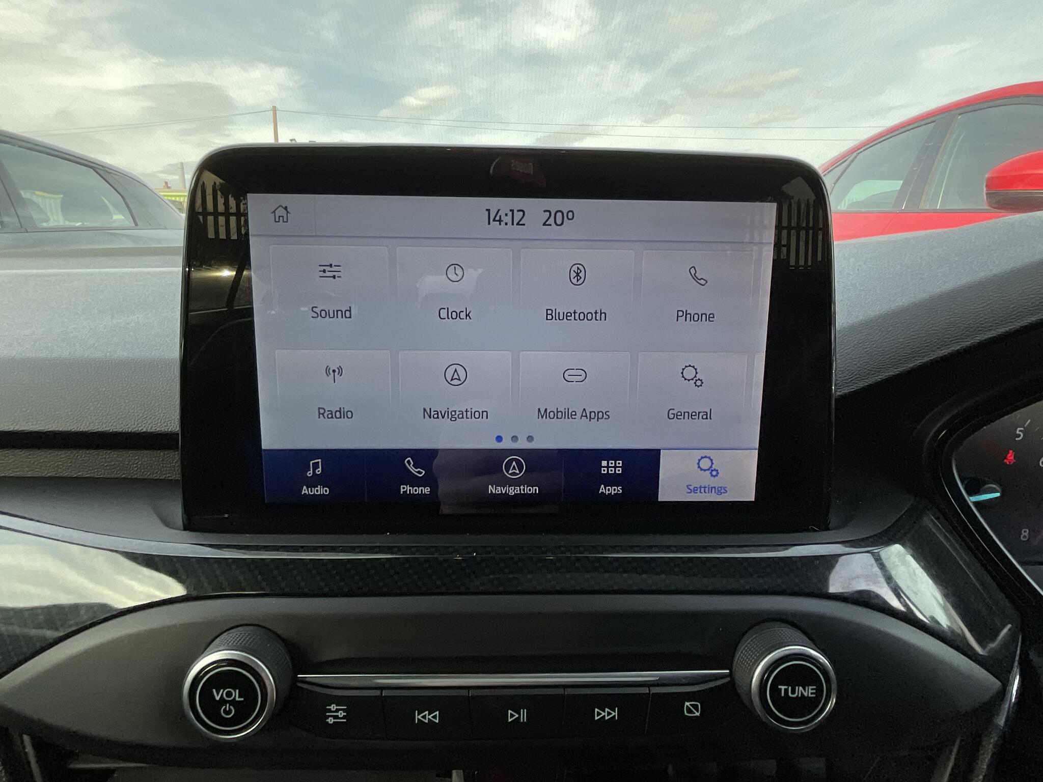 Ford Focus view 28