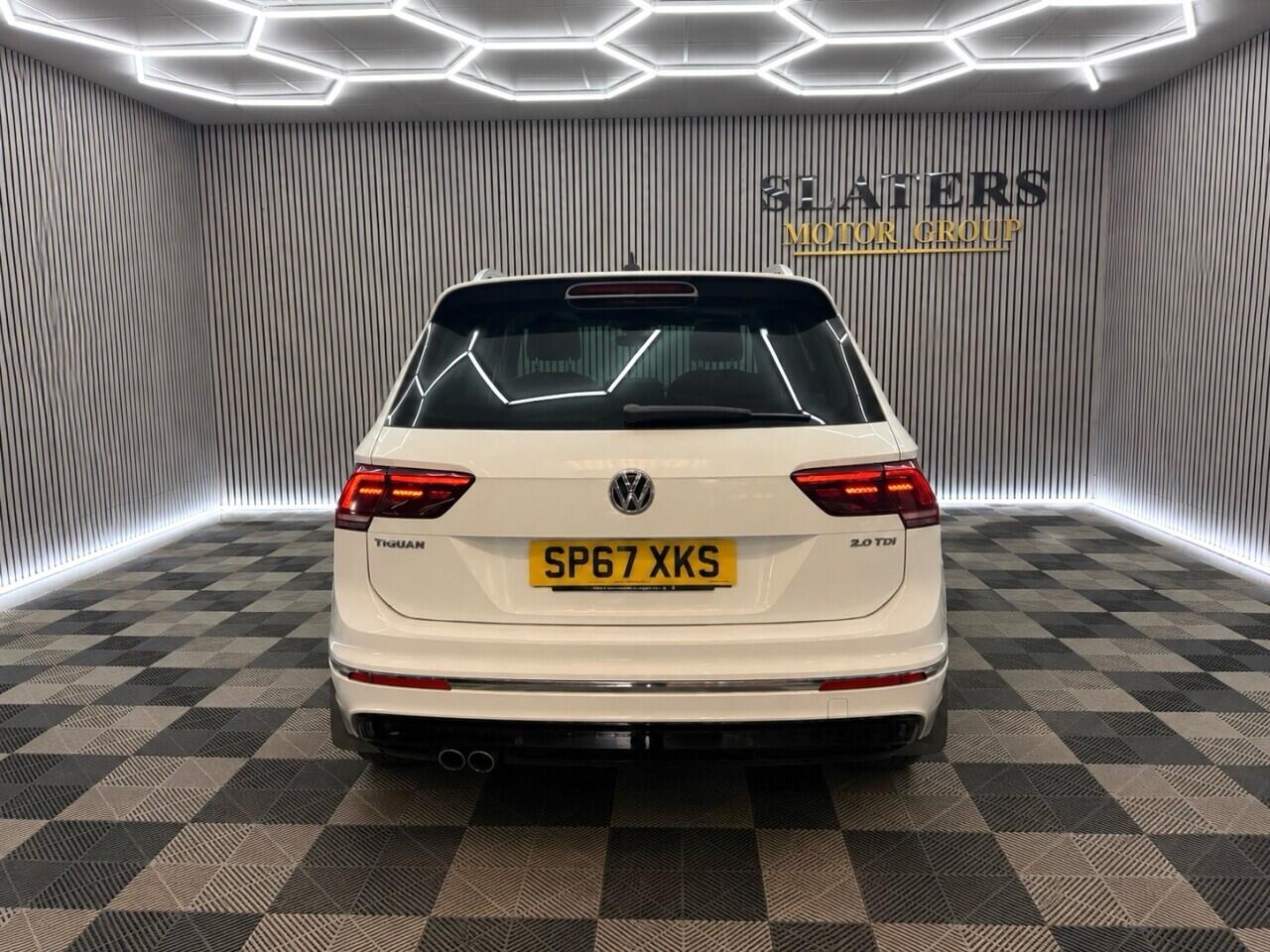 Volkswagen Tiguan view 16