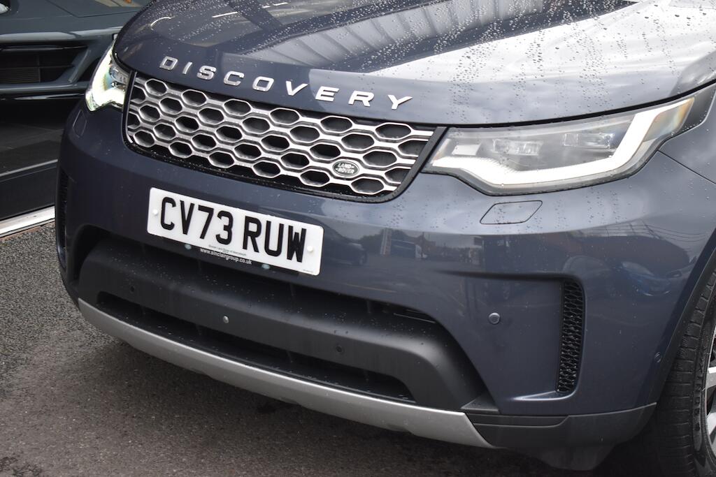 Land Rover Discovery 3 view 21