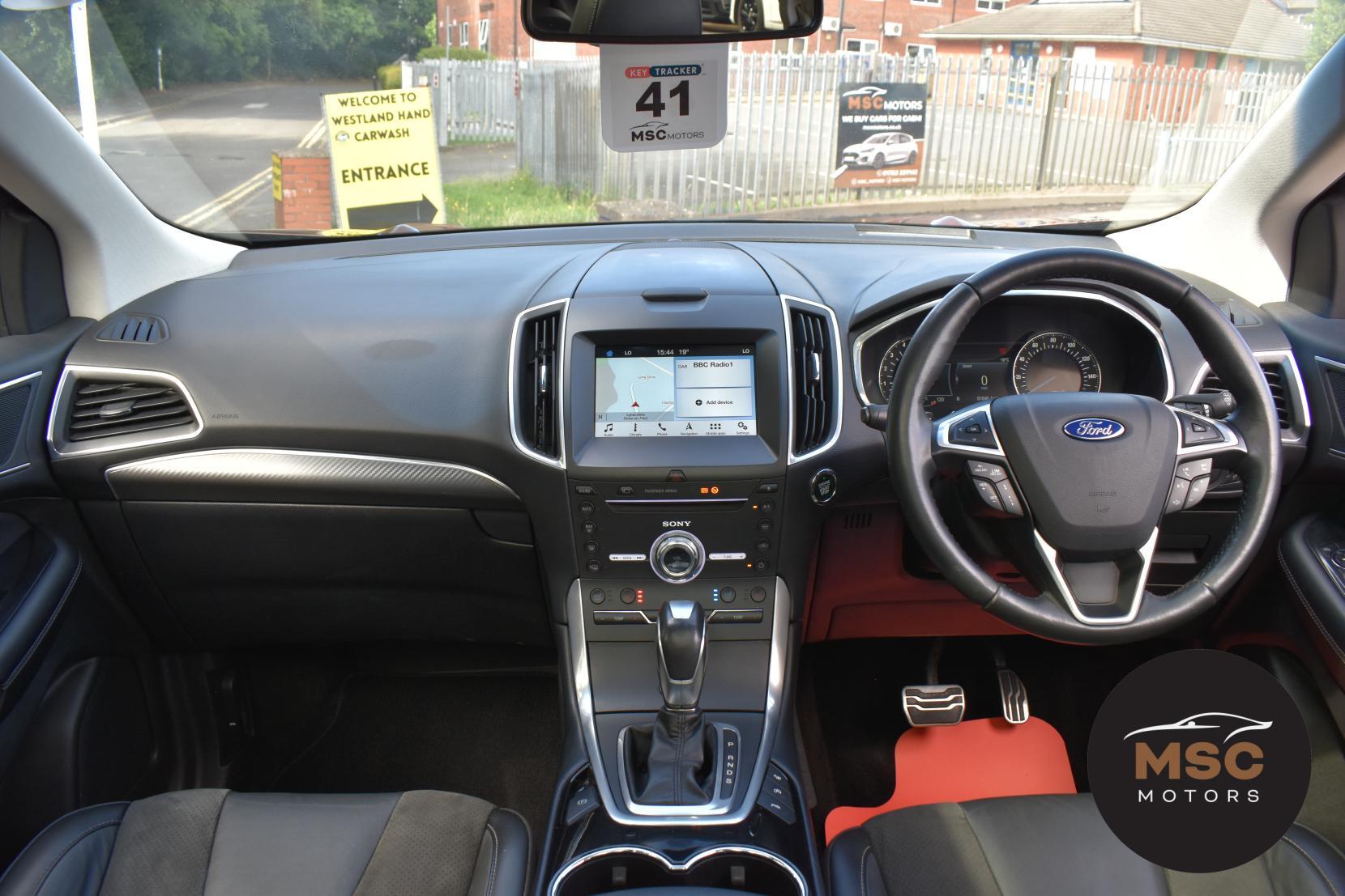 Ford Edge view 43