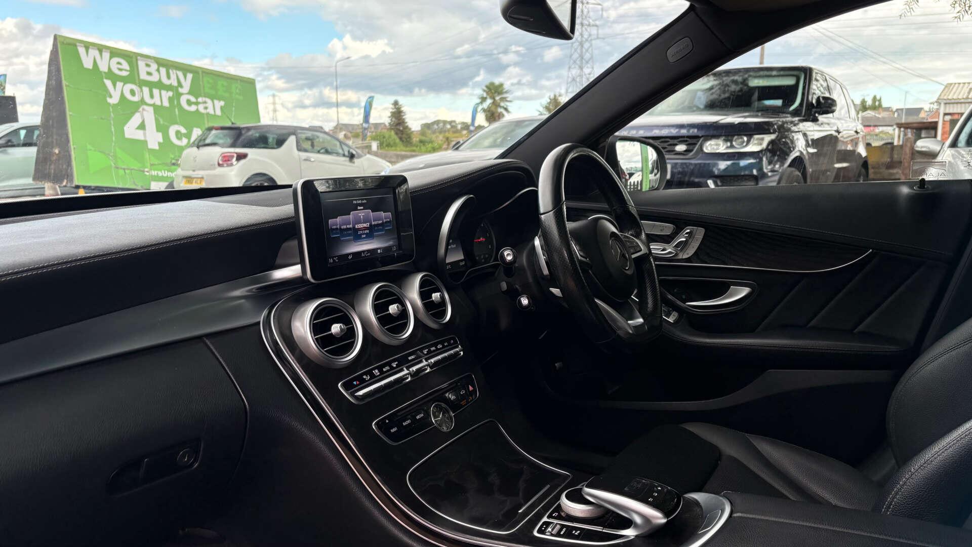 Mercedes-Benz C-Class view 14