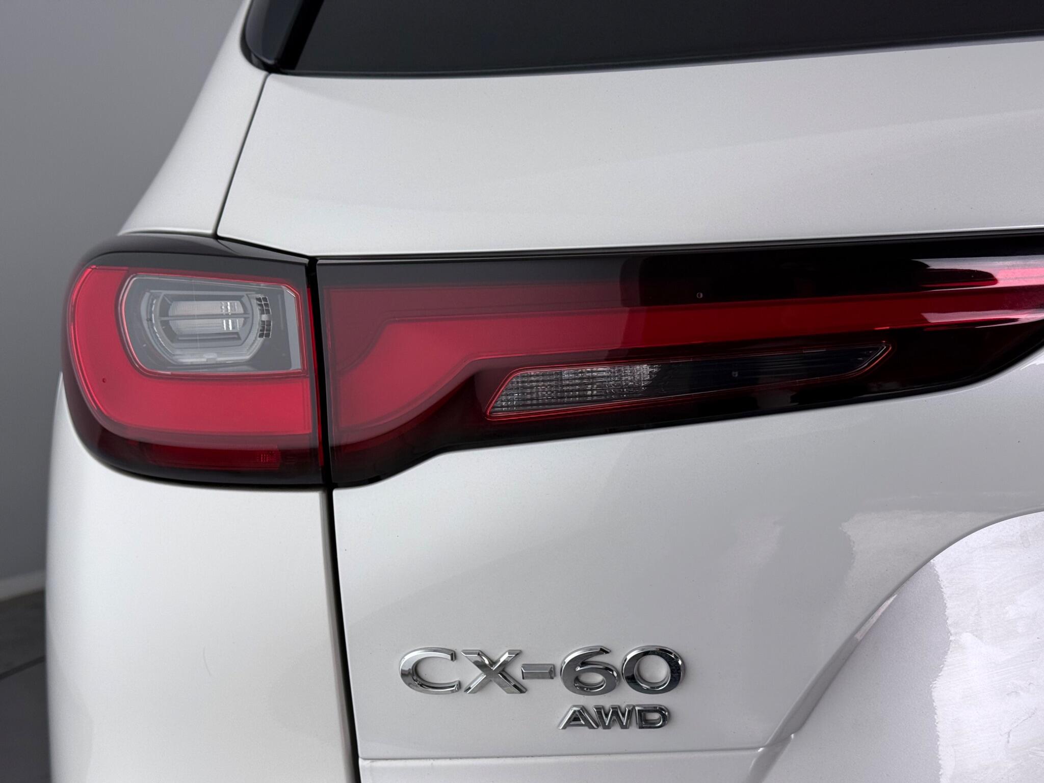 Mazda CX-60 view 9