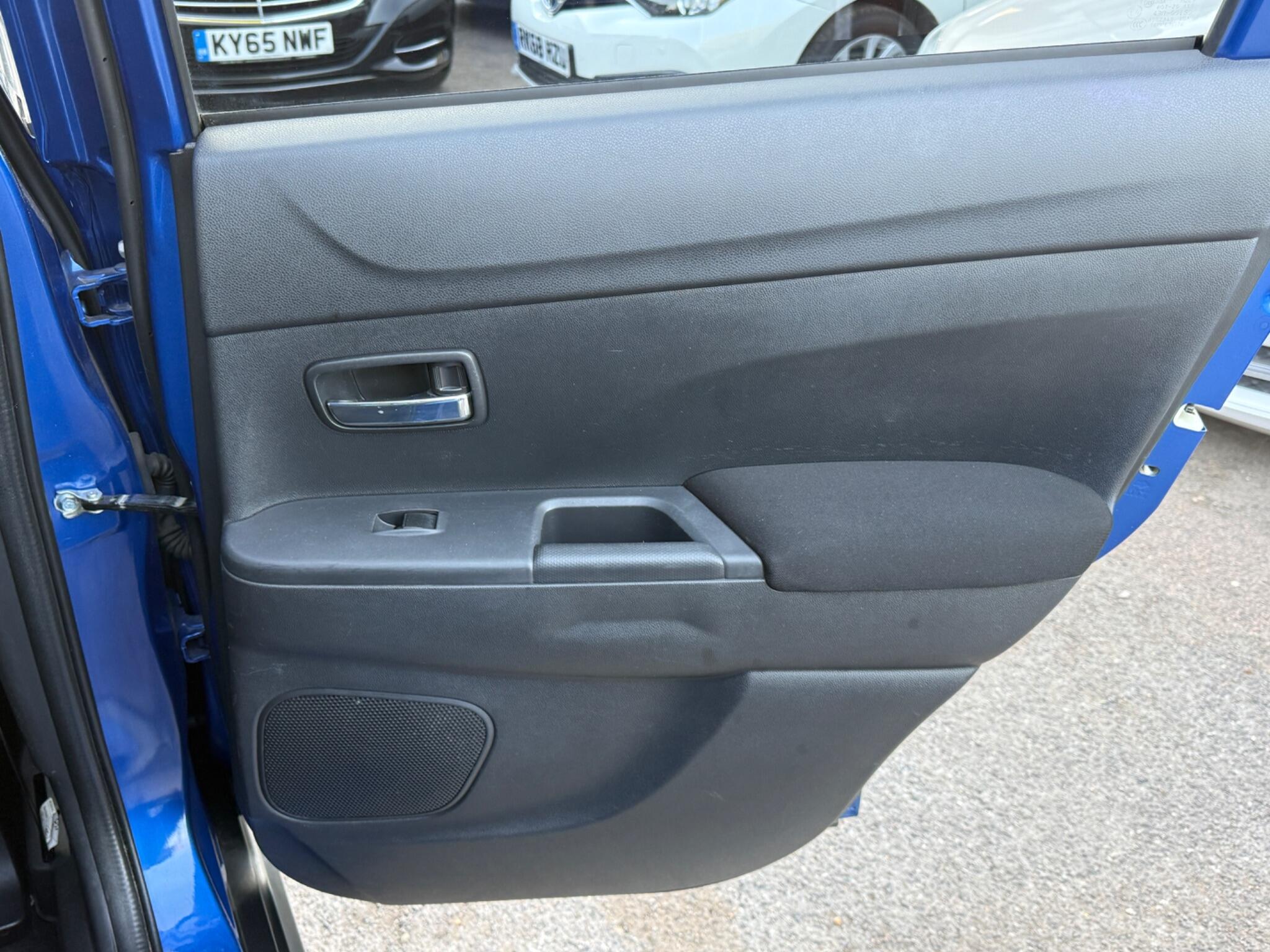 Mitsubishi ASX - Image 37