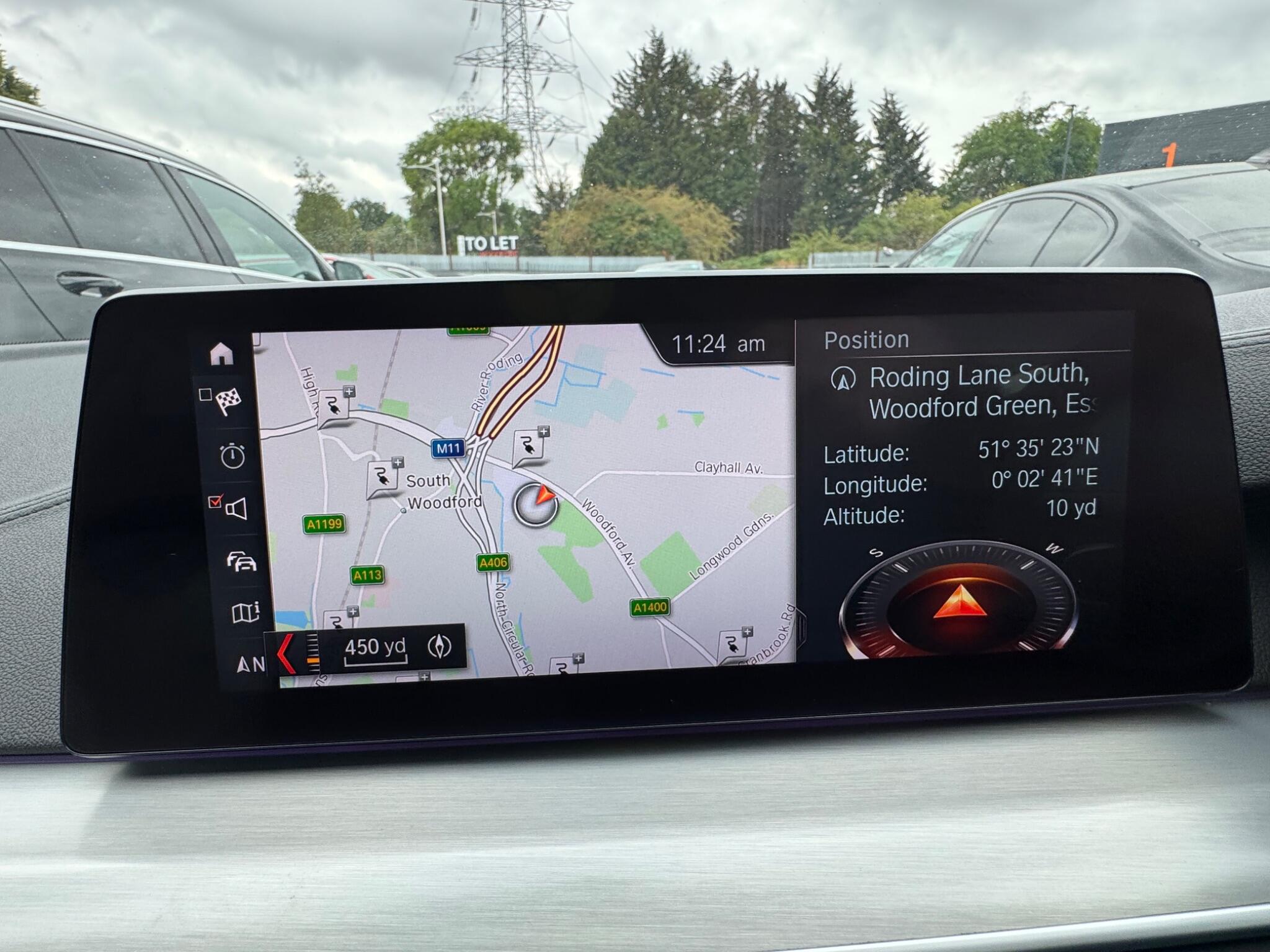 BMW 5 Series view 13